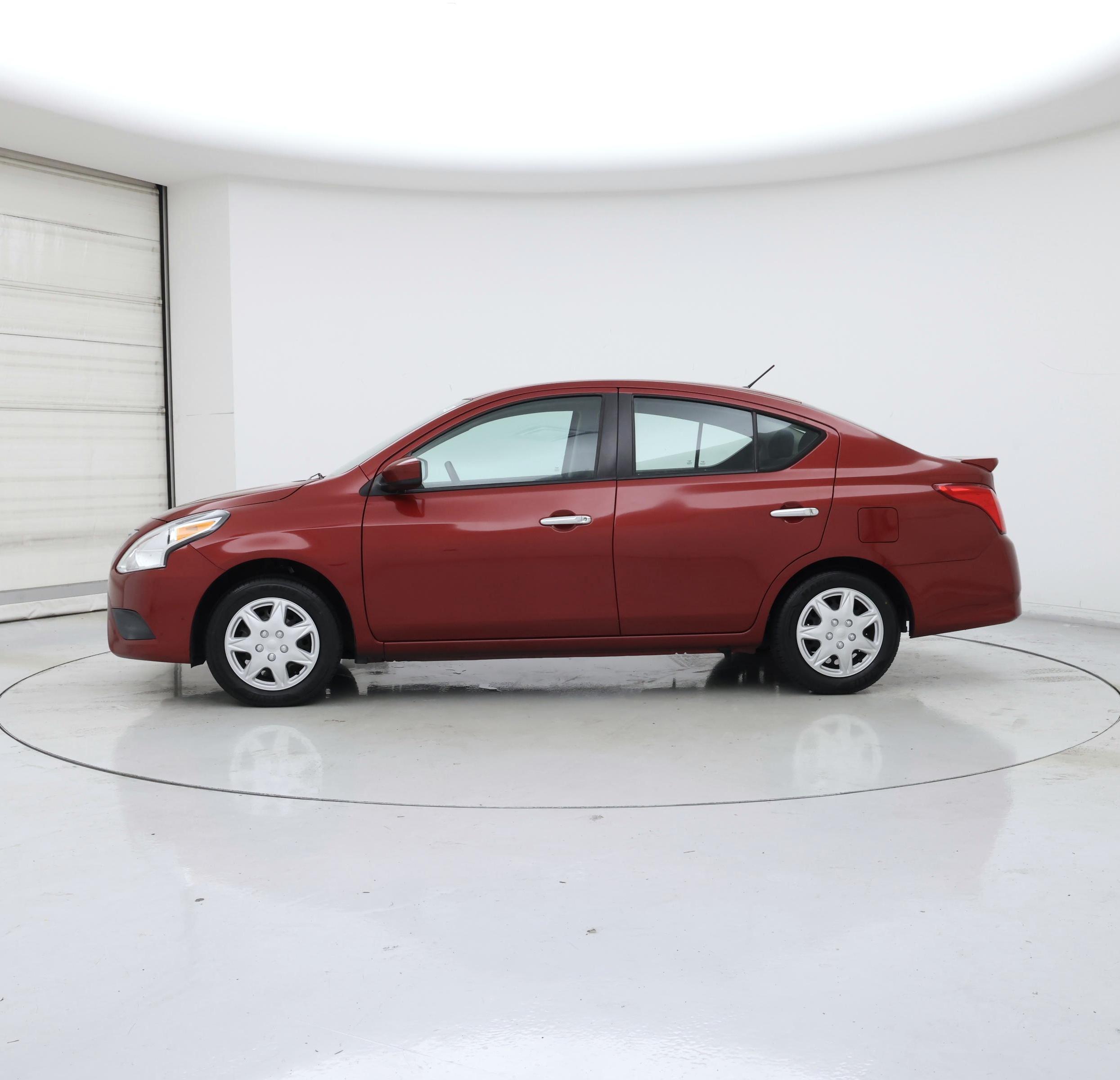 Thumbnail: 2019 Nissan Versa - 3