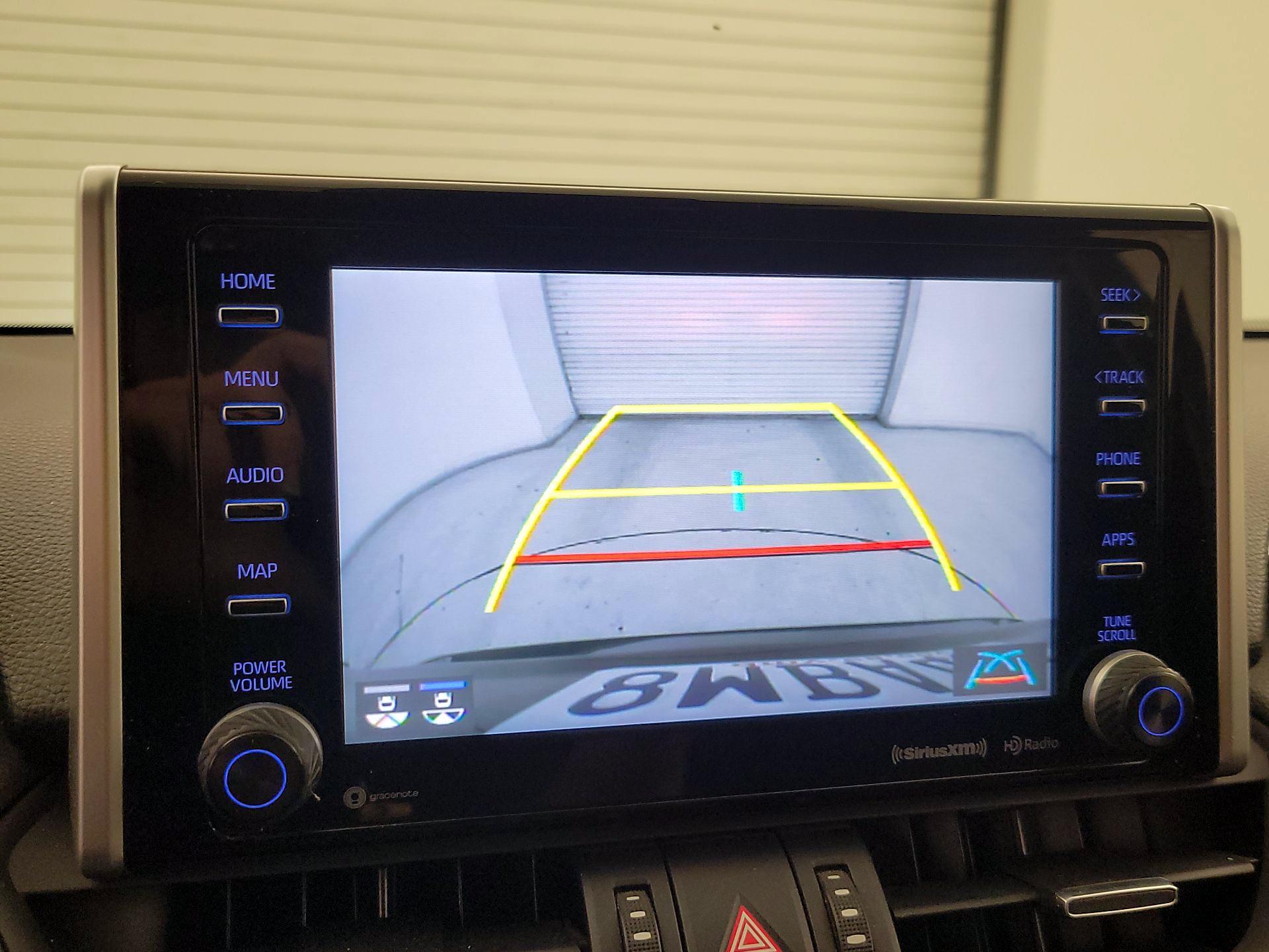 Thumbnail: 2019 Toyota RAV4 - 14