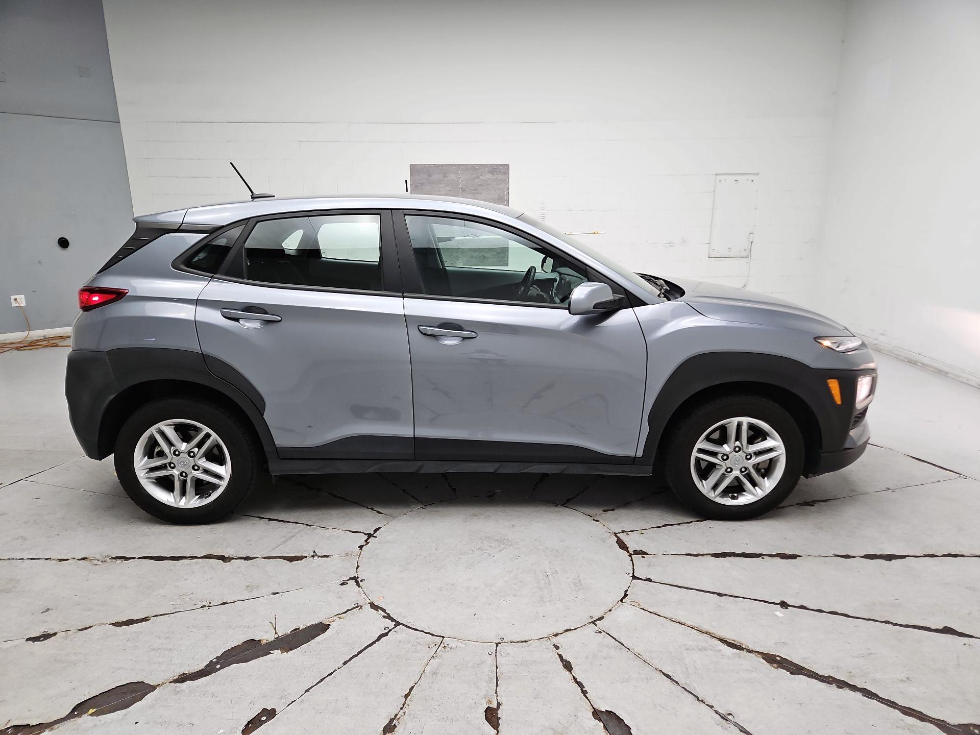 Thumbnail: 2021 Hyundai Kona - 4