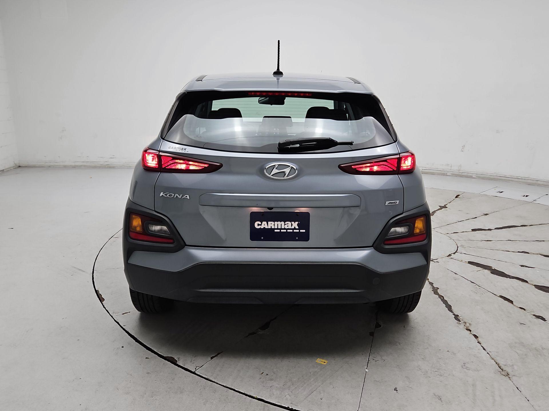 Thumbnail: 2021 Hyundai Kona - 6