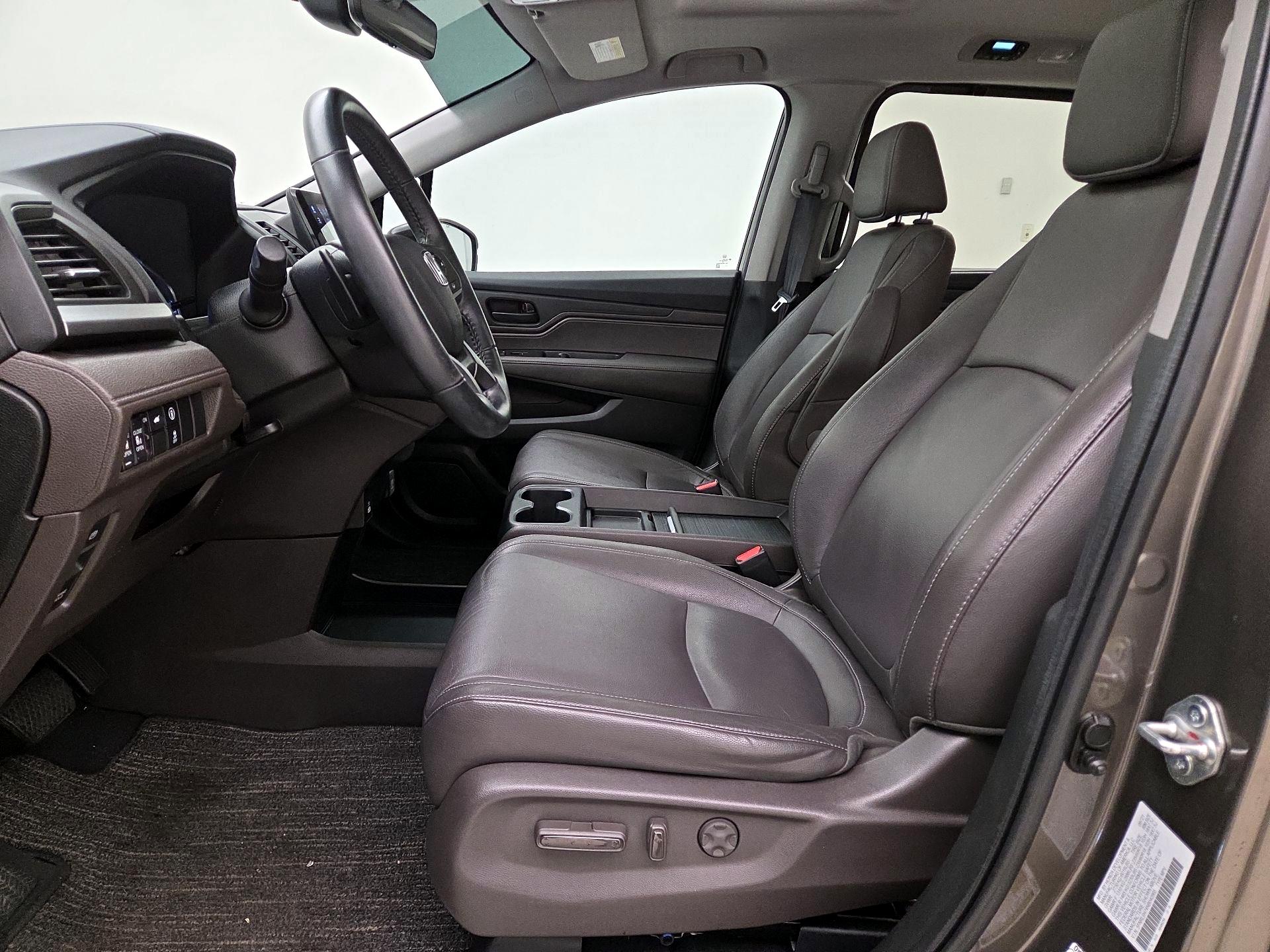 Thumbnail: 2022 Honda Odyssey - 11