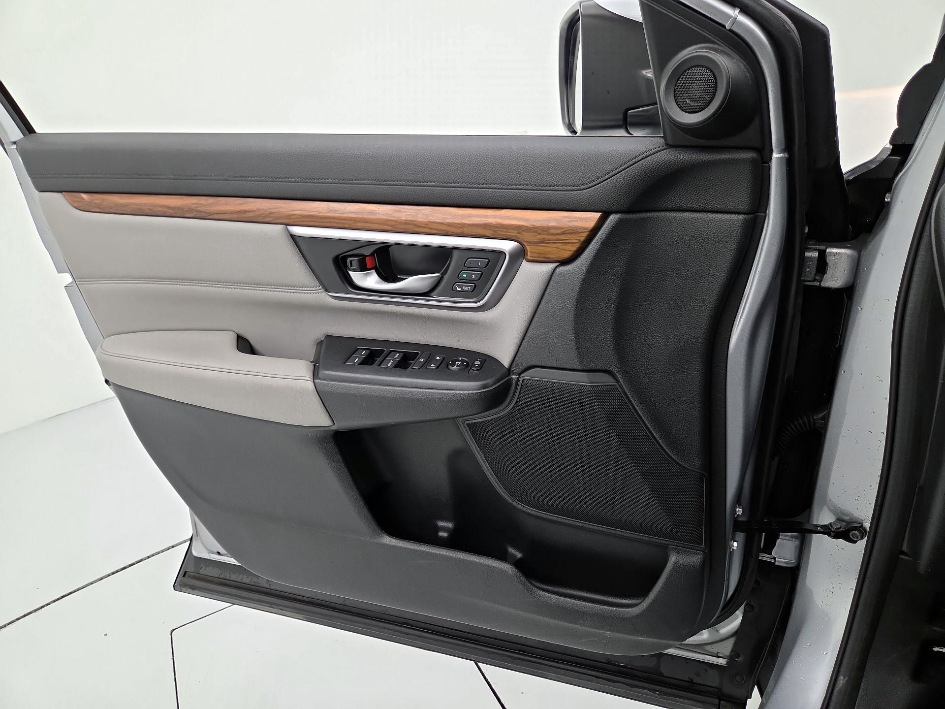 Thumbnail: 2019 Honda CR-V - 12