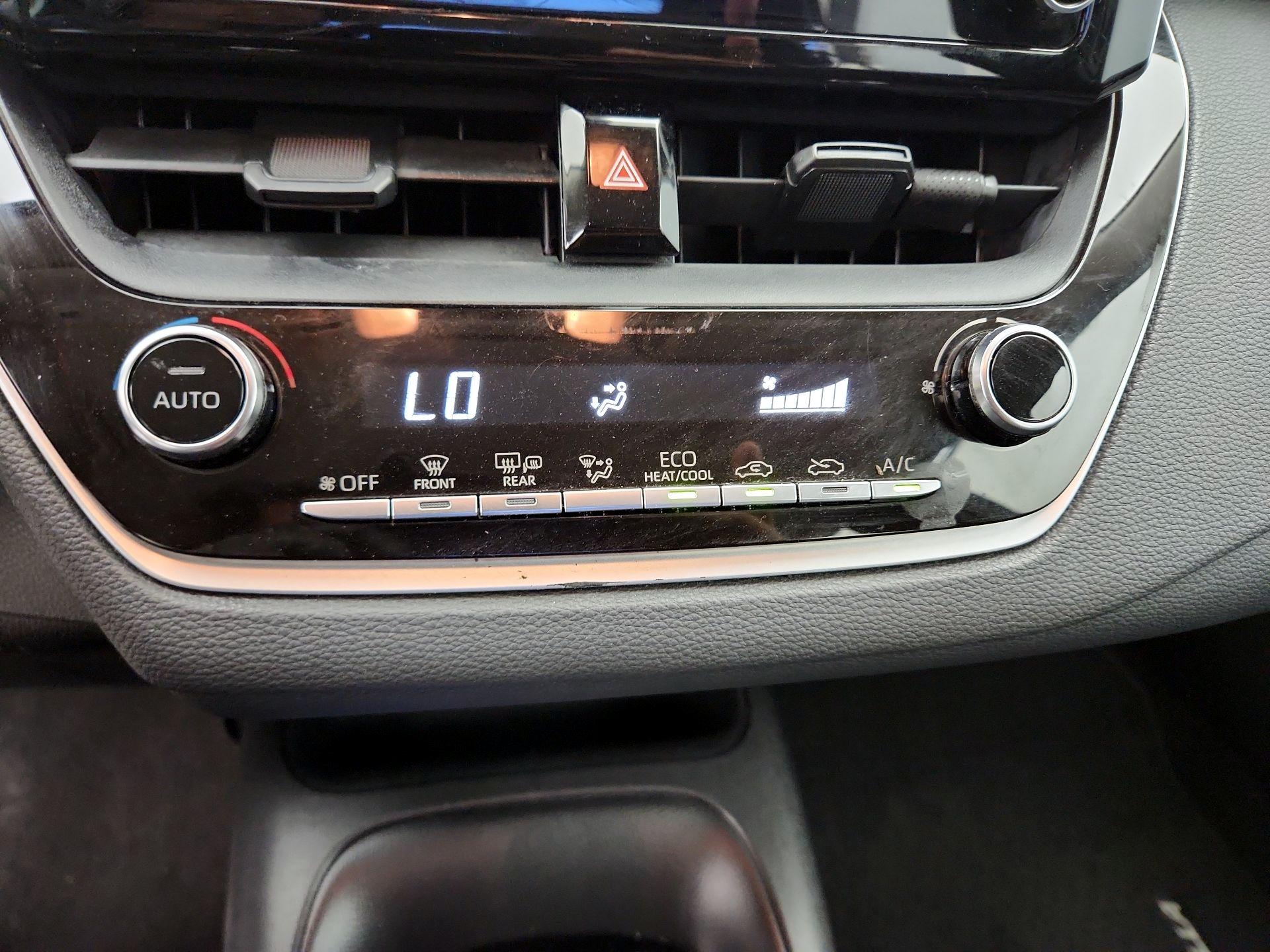 Thumbnail: 2020 Toyota Corolla - 16