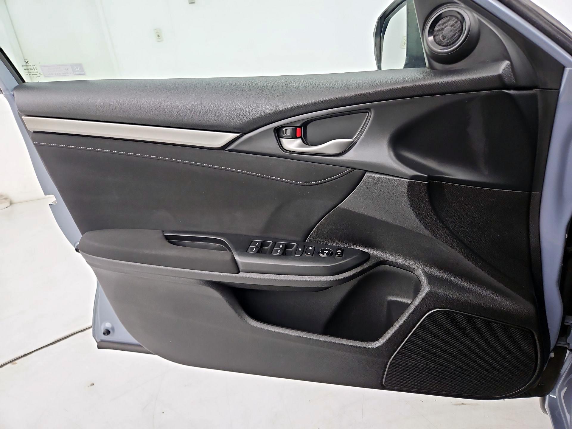 Thumbnail: 2020 Honda Civic - 12