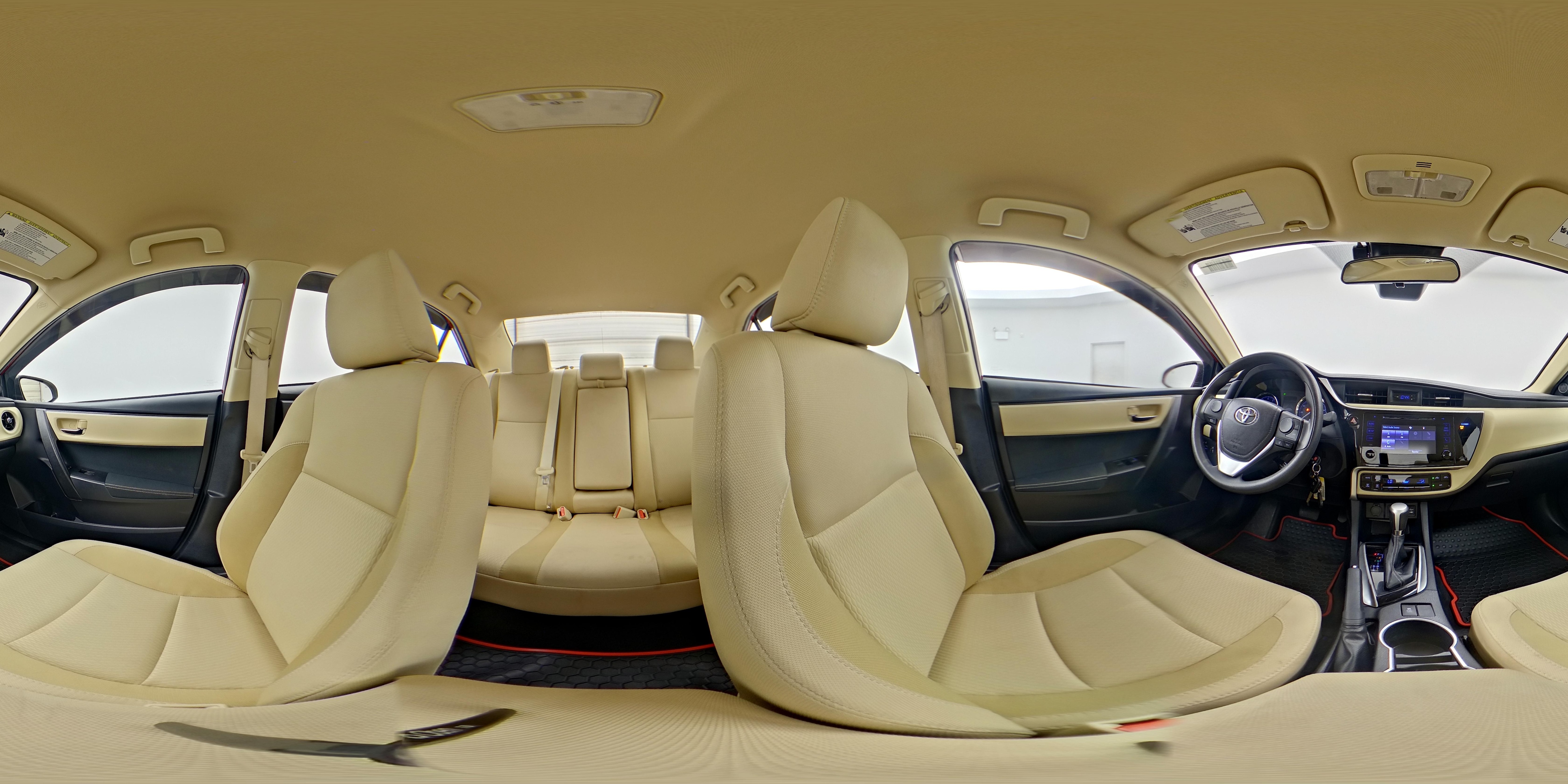 2018 Toyota Corolla LE - Photo 23