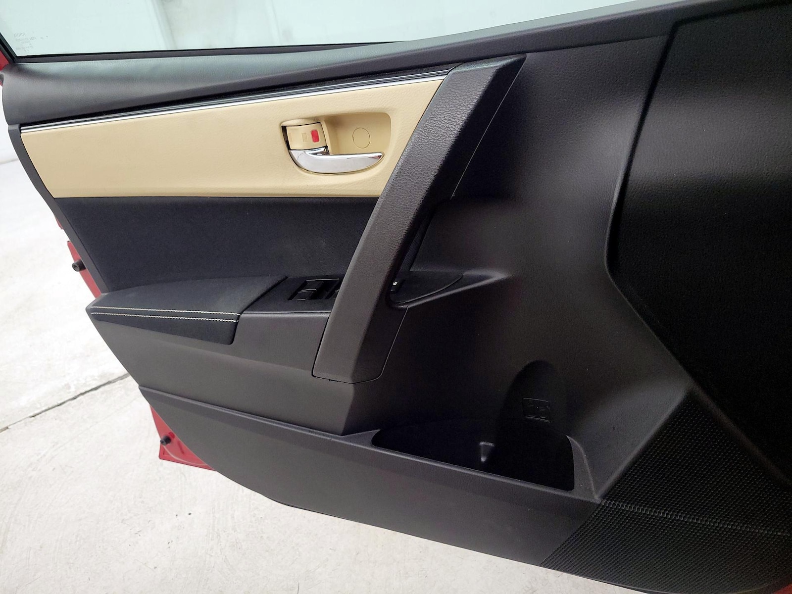 2018 Toyota Corolla LE - Photo 13