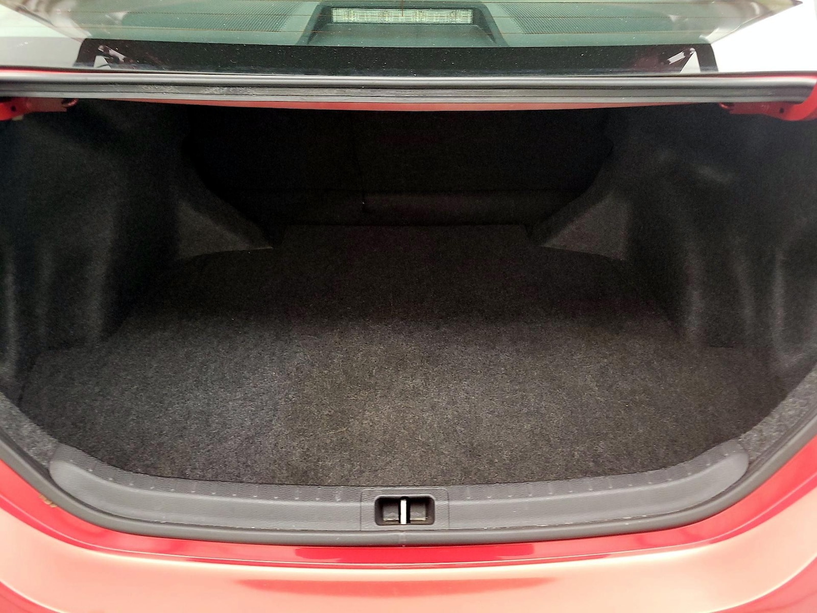 2018 Toyota Corolla LE - Photo 20