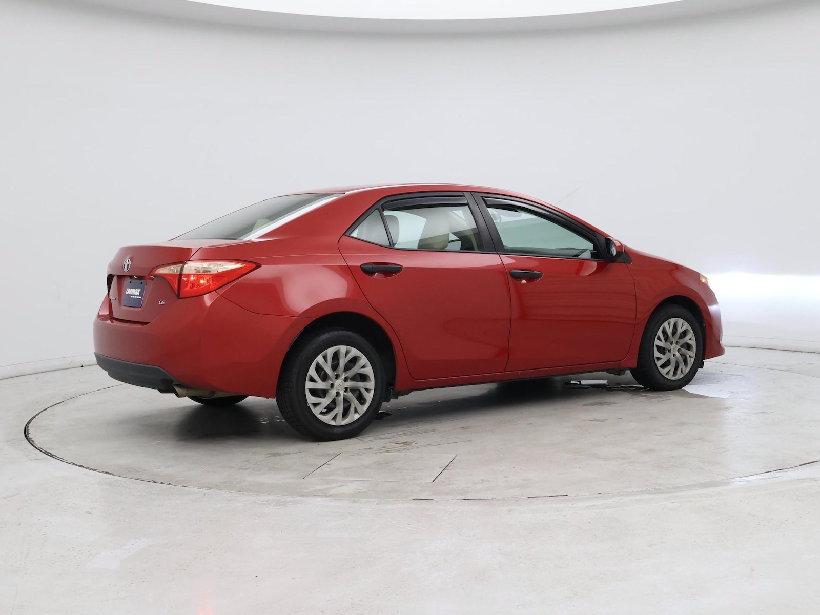 2018 Toyota Corolla LE - Photo 7