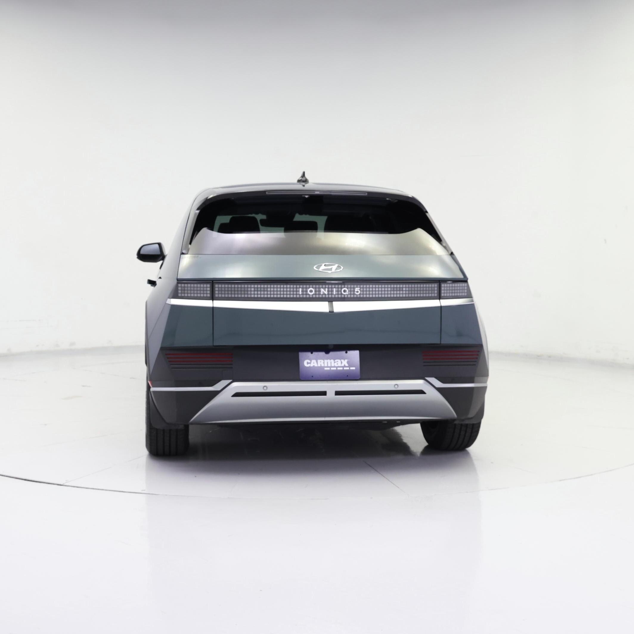 Thumbnail: 2022 Hyundai Ioniq 5 - 6