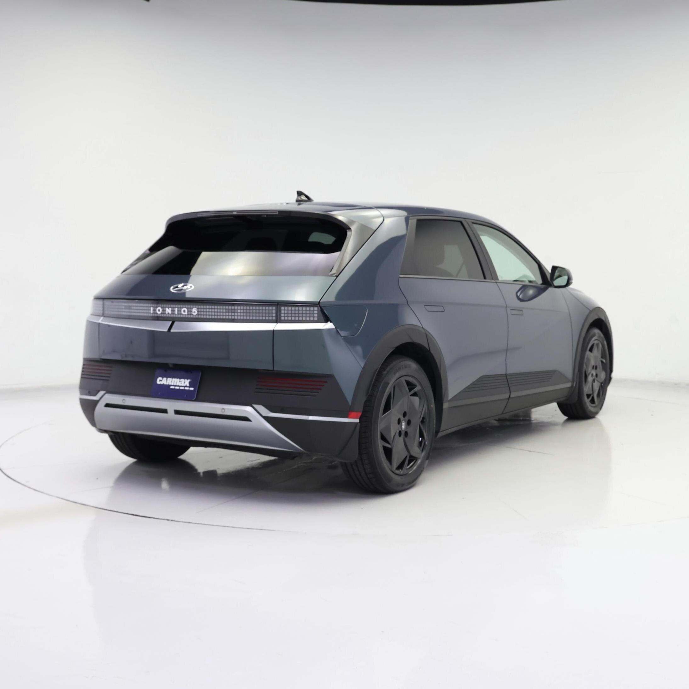 Thumbnail: 2022 Hyundai Ioniq 5 - 8