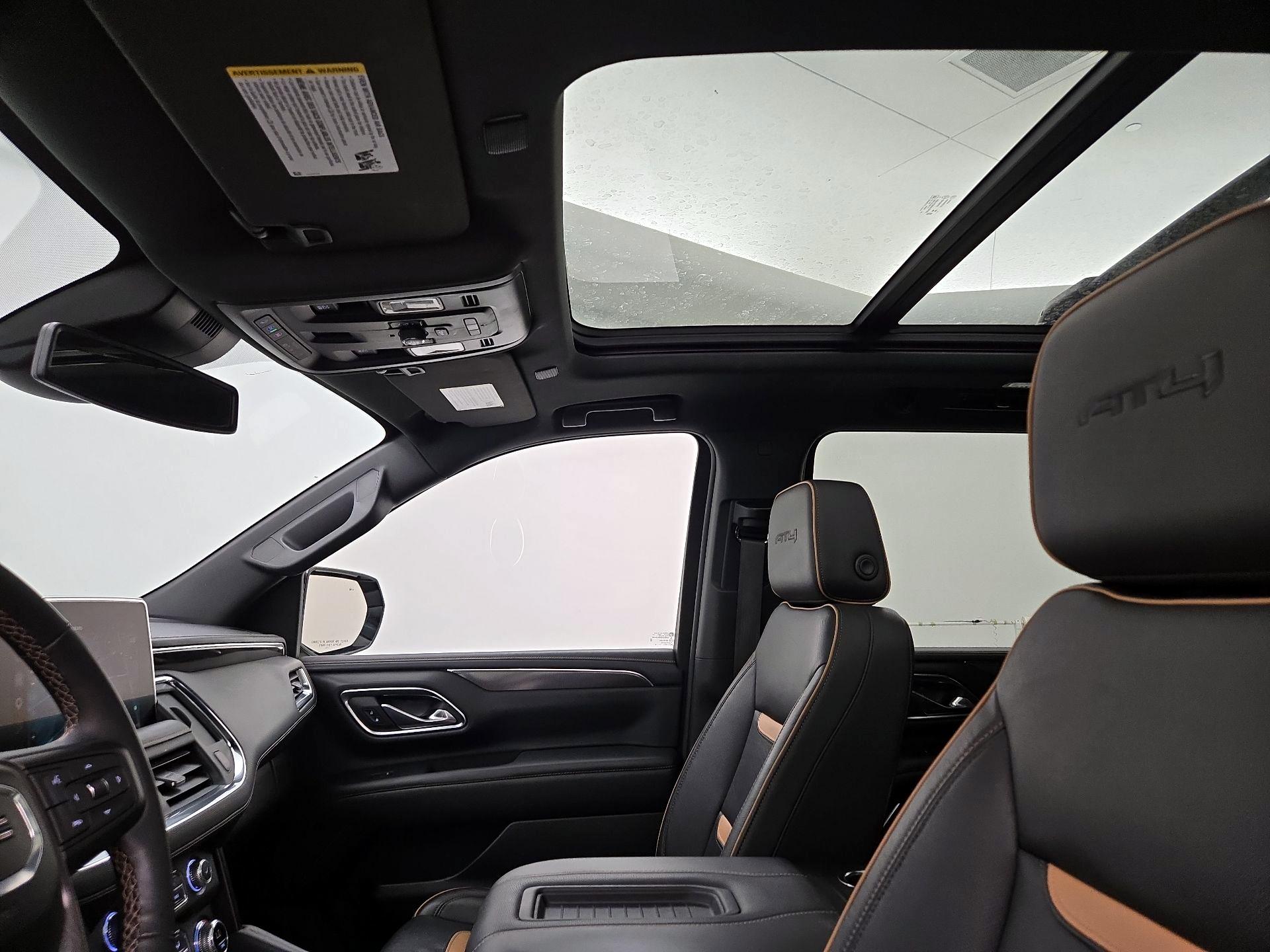 Thumbnail: 2023 GMC Yukon XL - 20