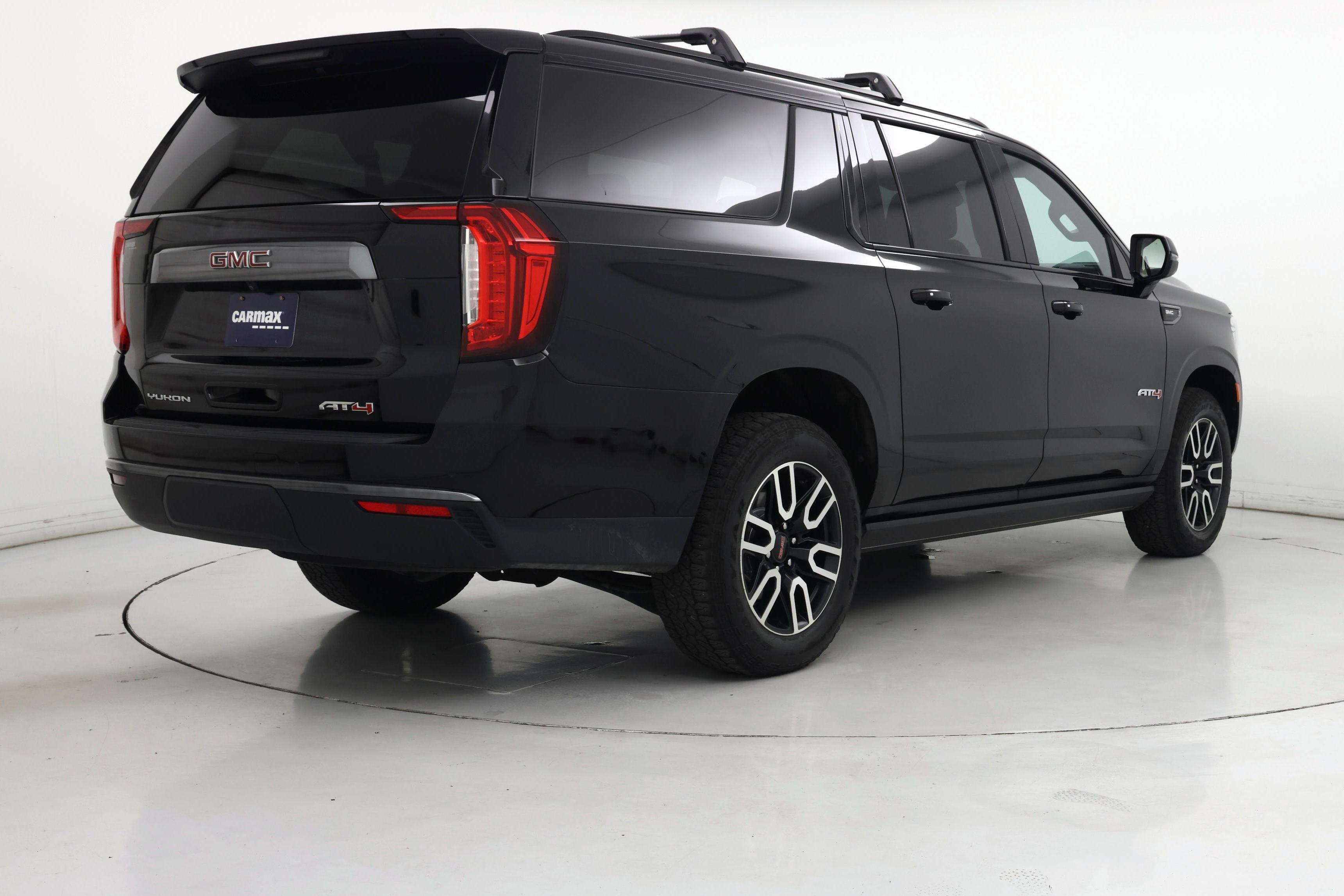 Thumbnail: 2023 GMC Yukon XL - 8