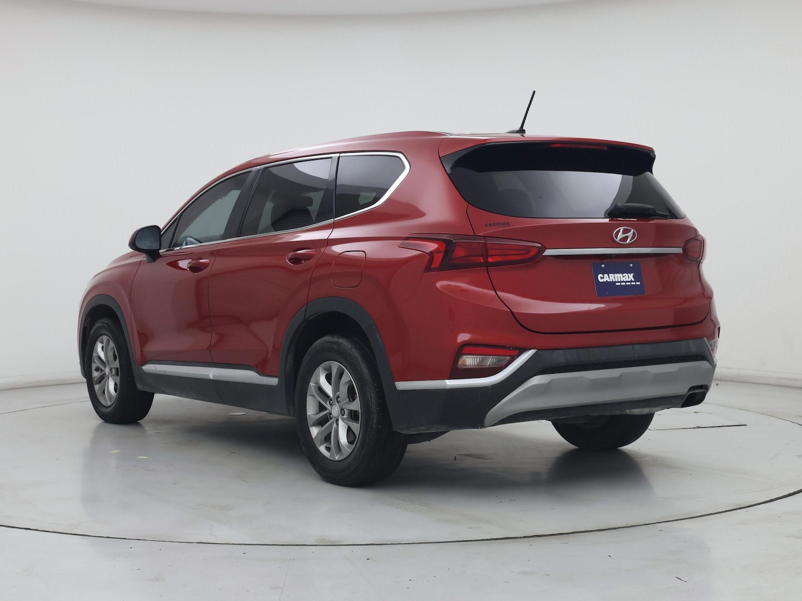 2020 Hyundai Santa Fe SE - Photo 3