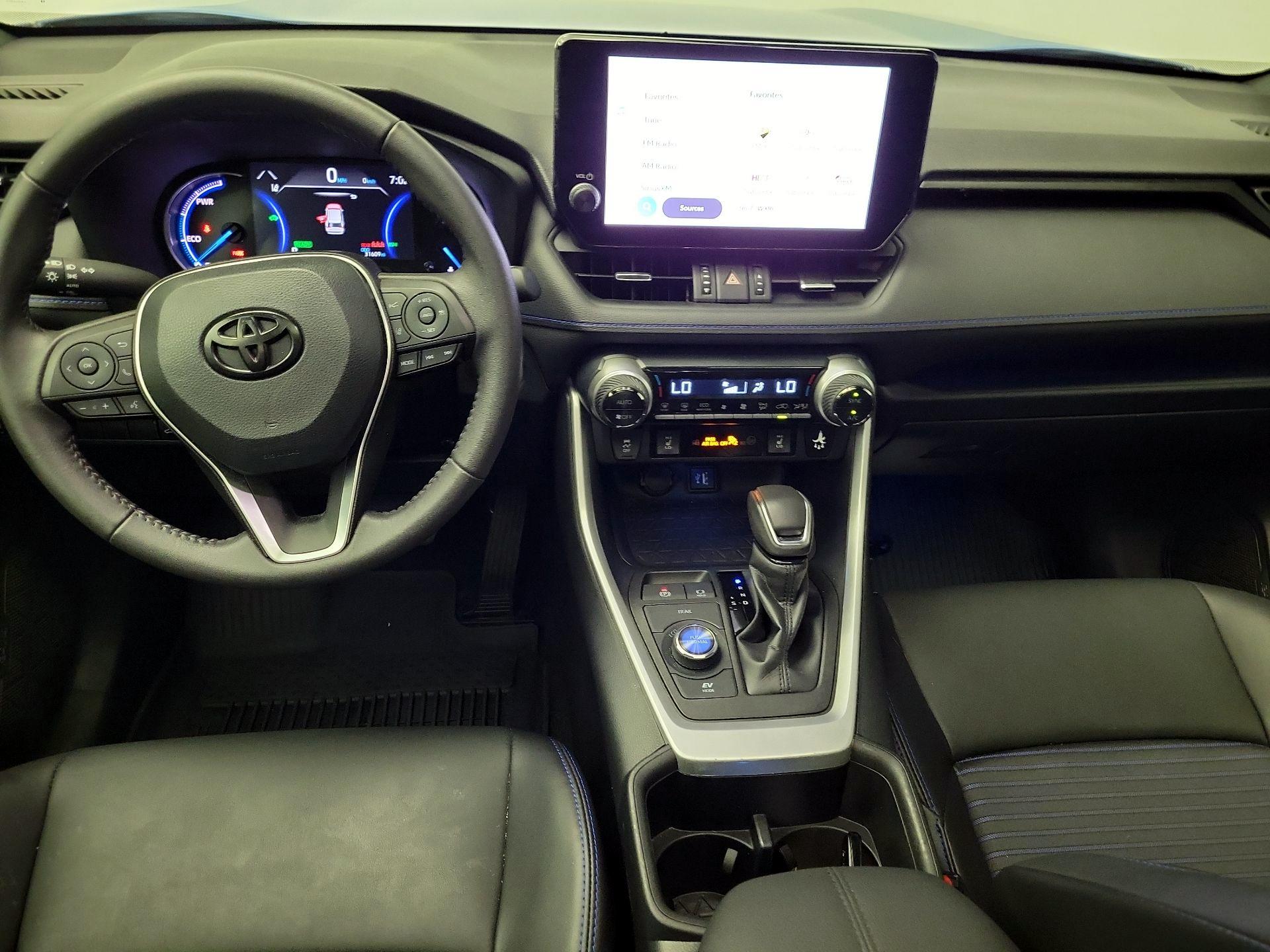 Thumbnail: 2023 Toyota RAV4 - 9