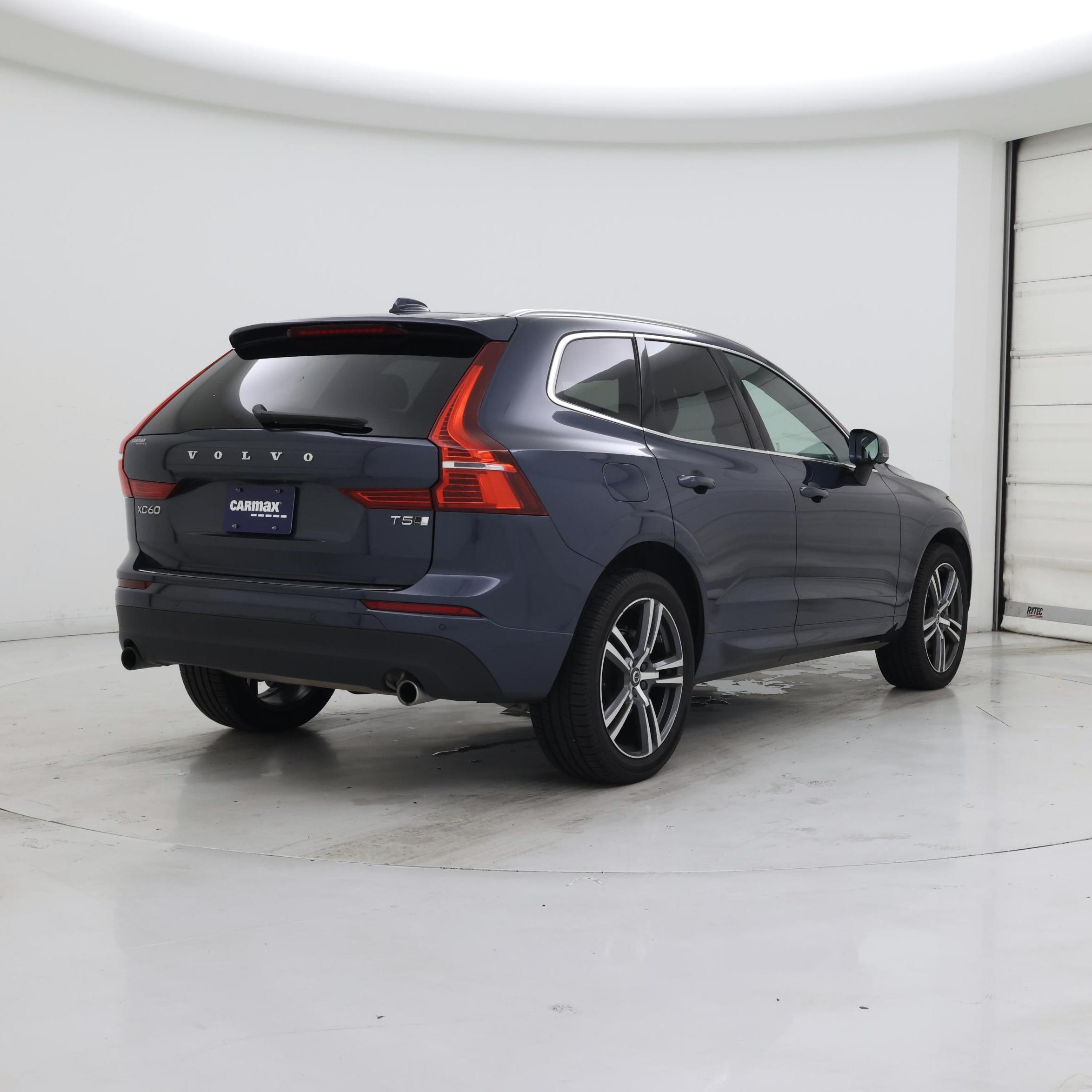 Thumbnail: 2021 Volvo XC60 - 8