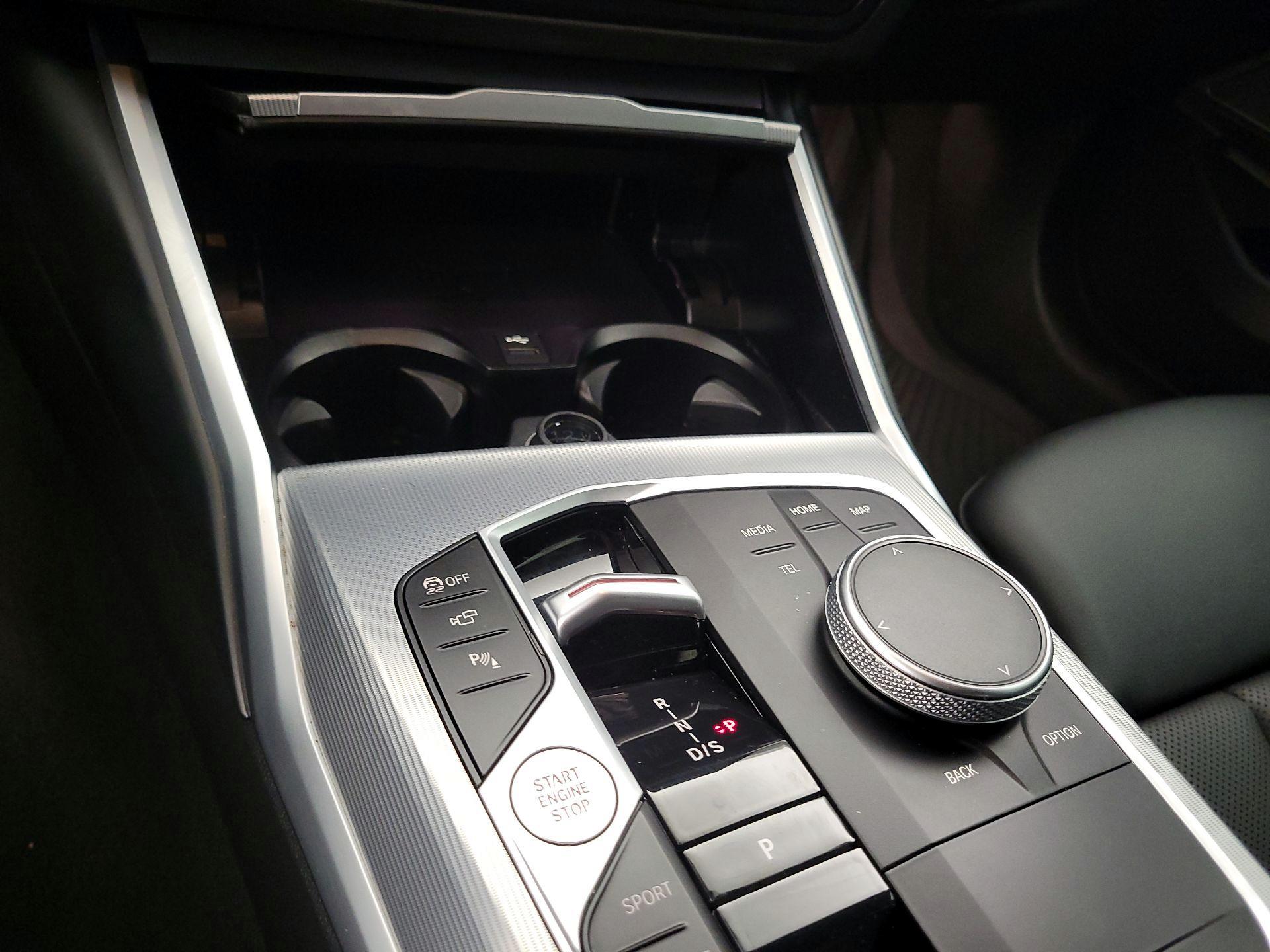 Thumbnail: 2023 BMW 3 Series - 16