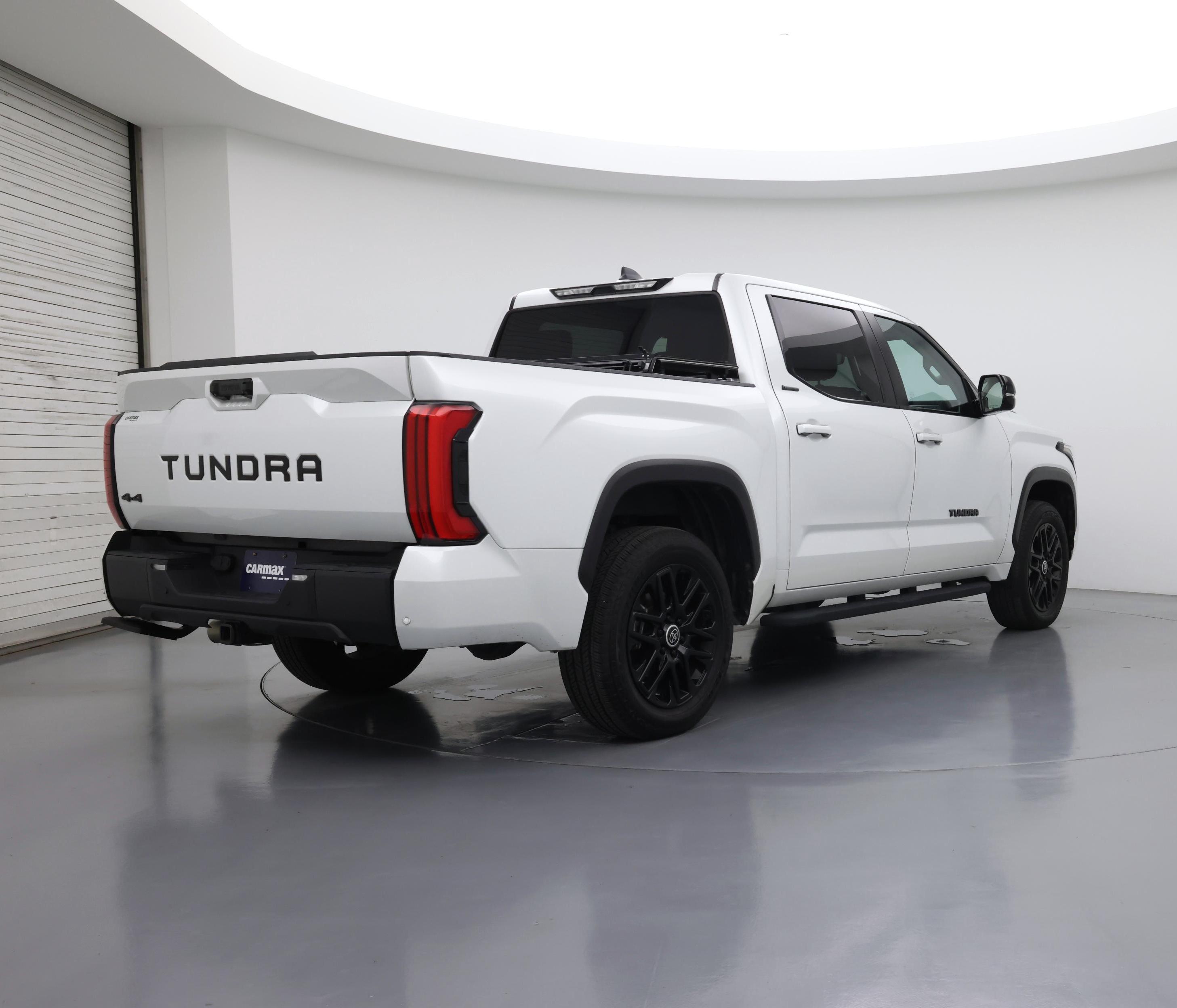 Thumbnail: 2024 Toyota Tundra - 8