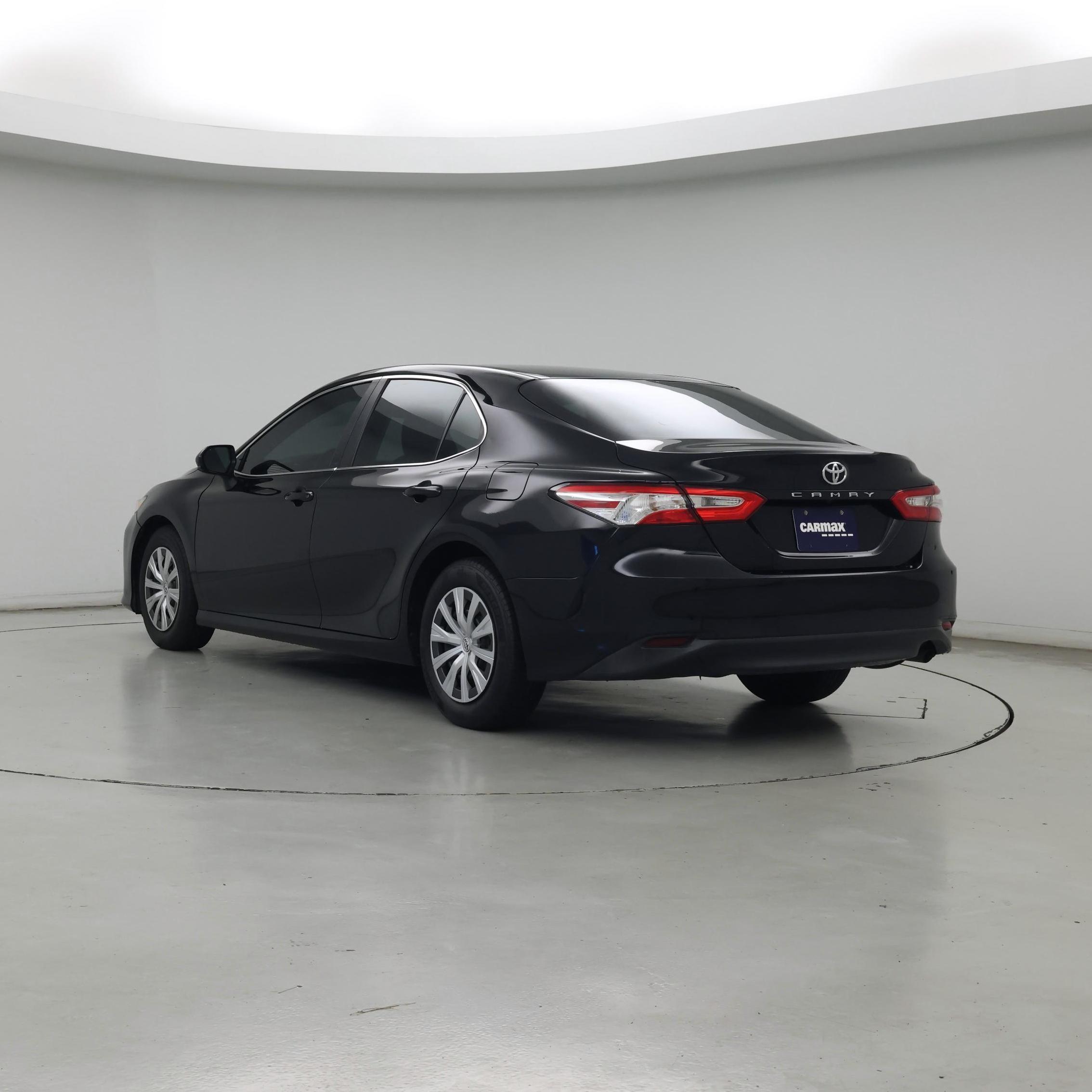 Thumbnail: 2018 Toyota Camry - 2