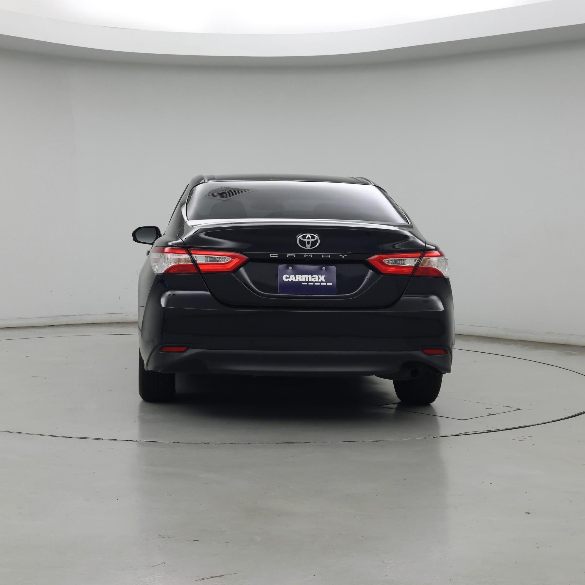Thumbnail: 2018 Toyota Camry - 6