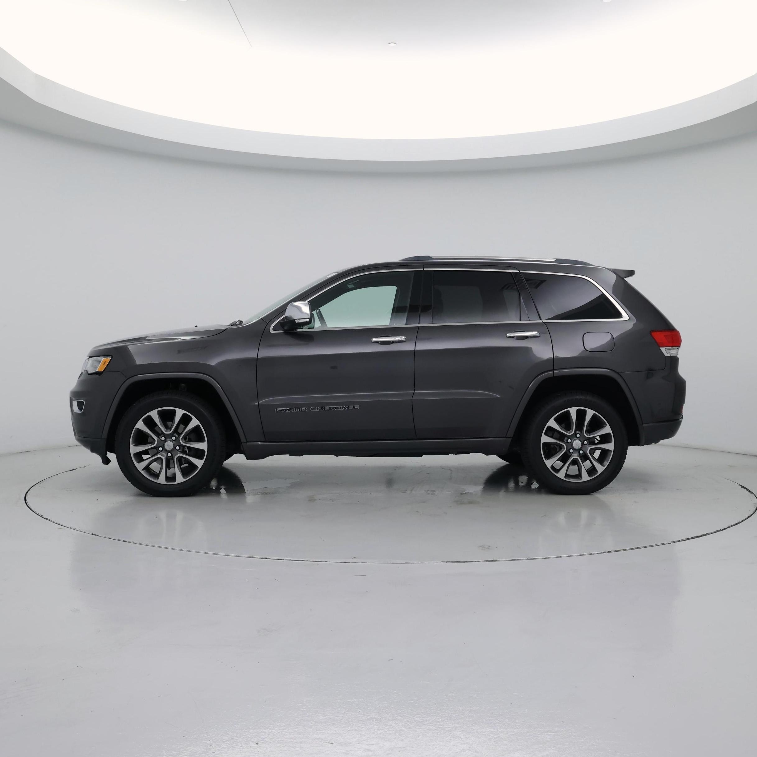 Thumbnail: 2018 Jeep Grand Cherokee - 3