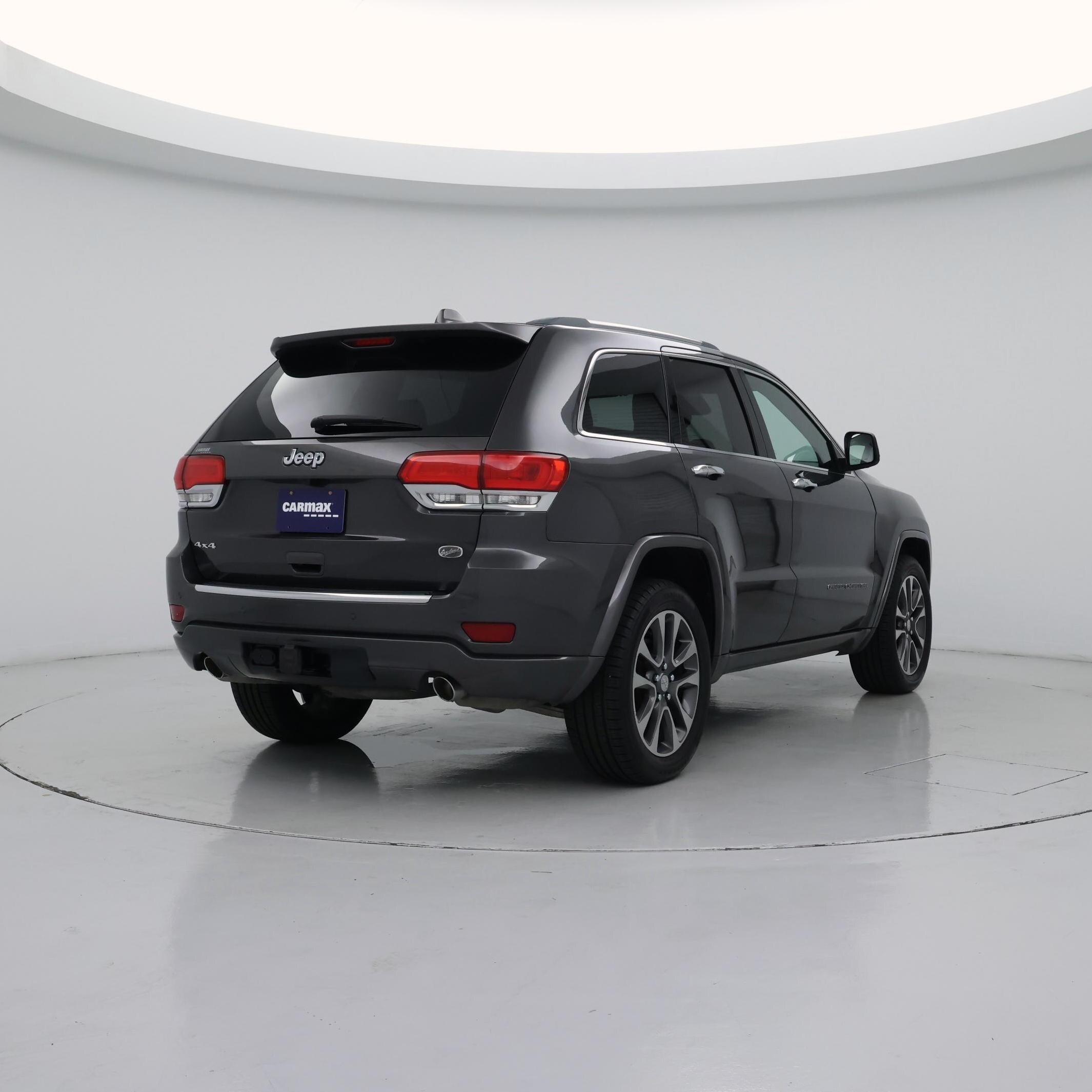 Thumbnail: 2018 Jeep Grand Cherokee - 8