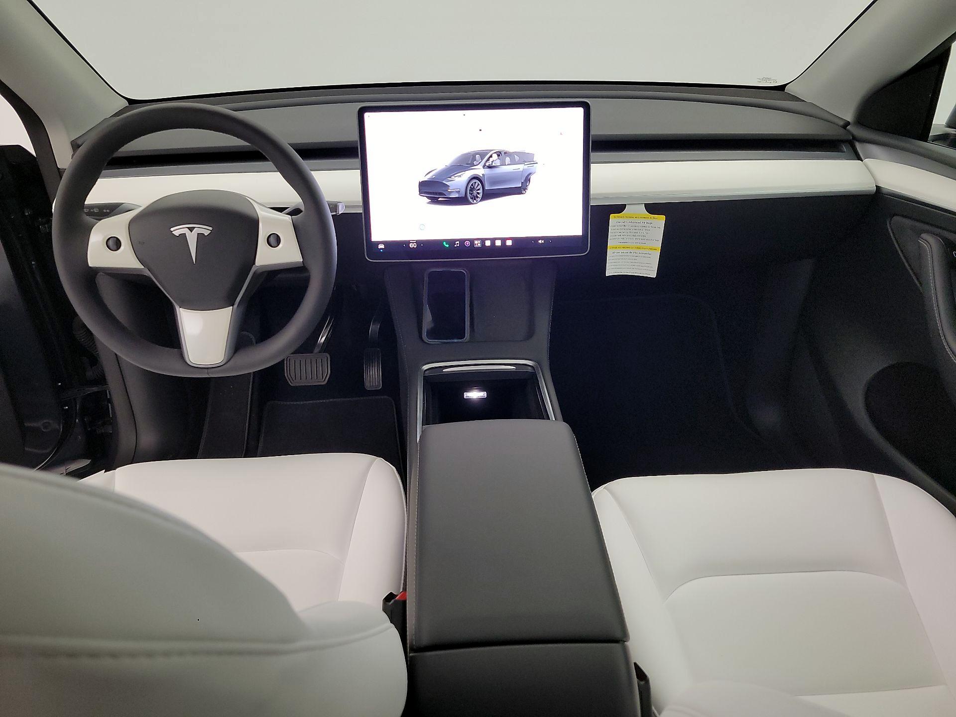 Thumbnail: 2023 Tesla Model Y - 9