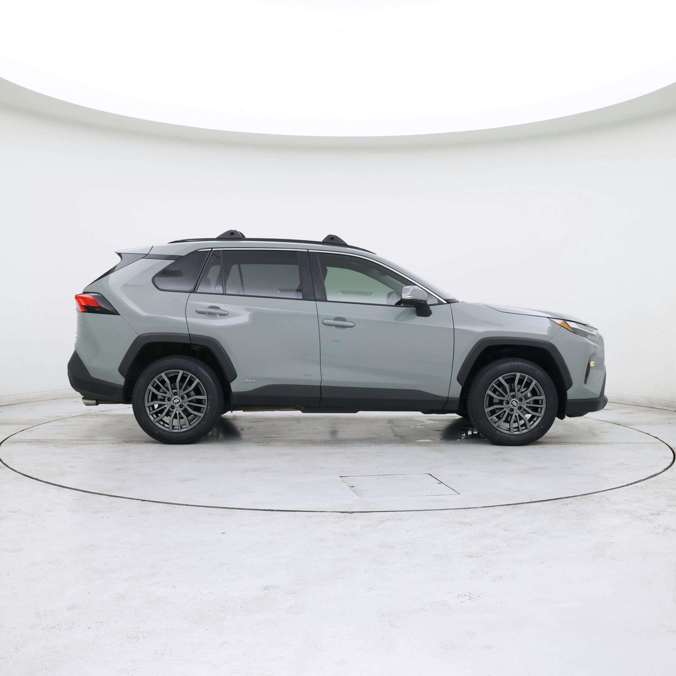 Thumbnail: 2023 Toyota RAV4 - 7