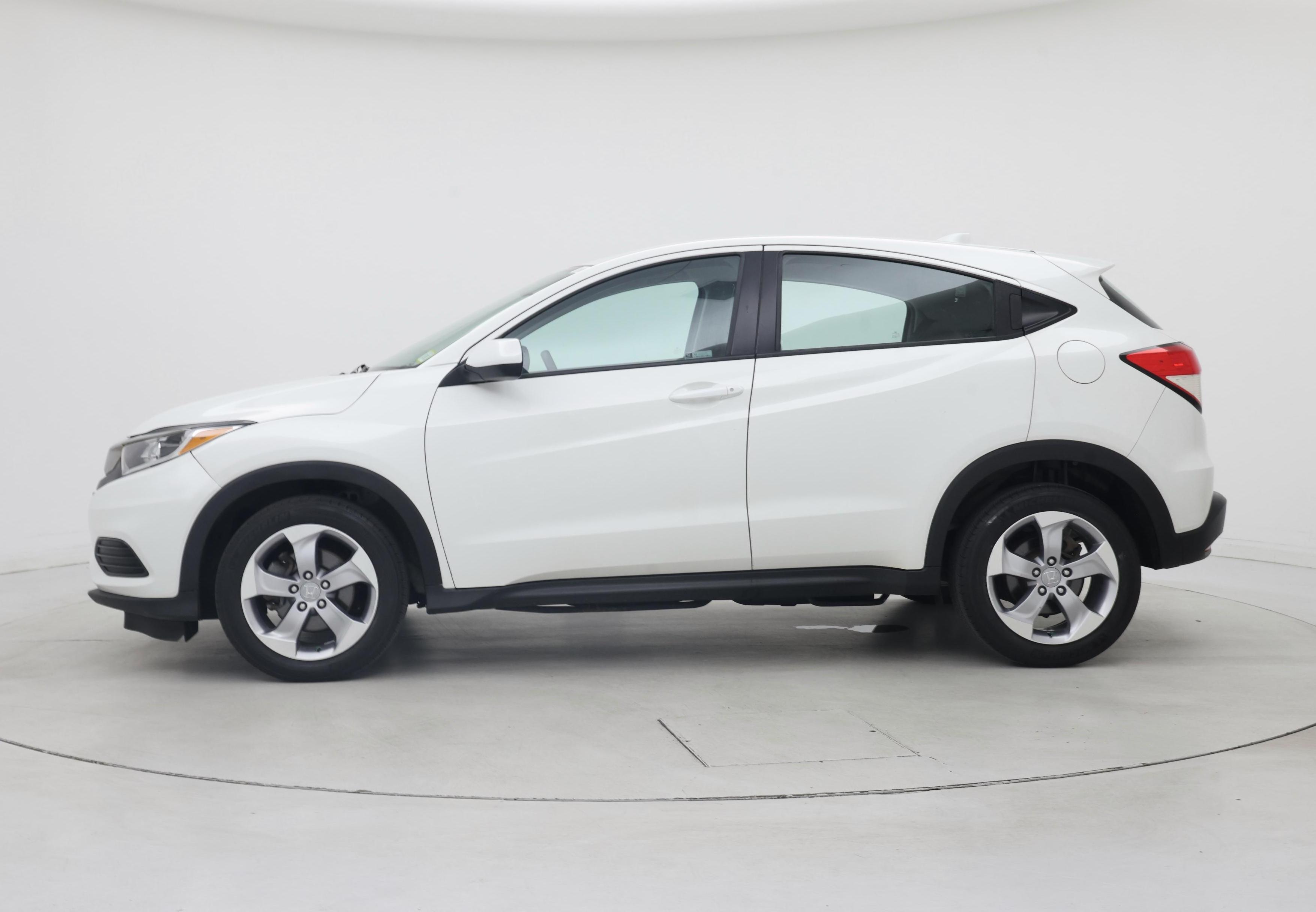 Thumbnail: 2021 Honda HR-V - 3