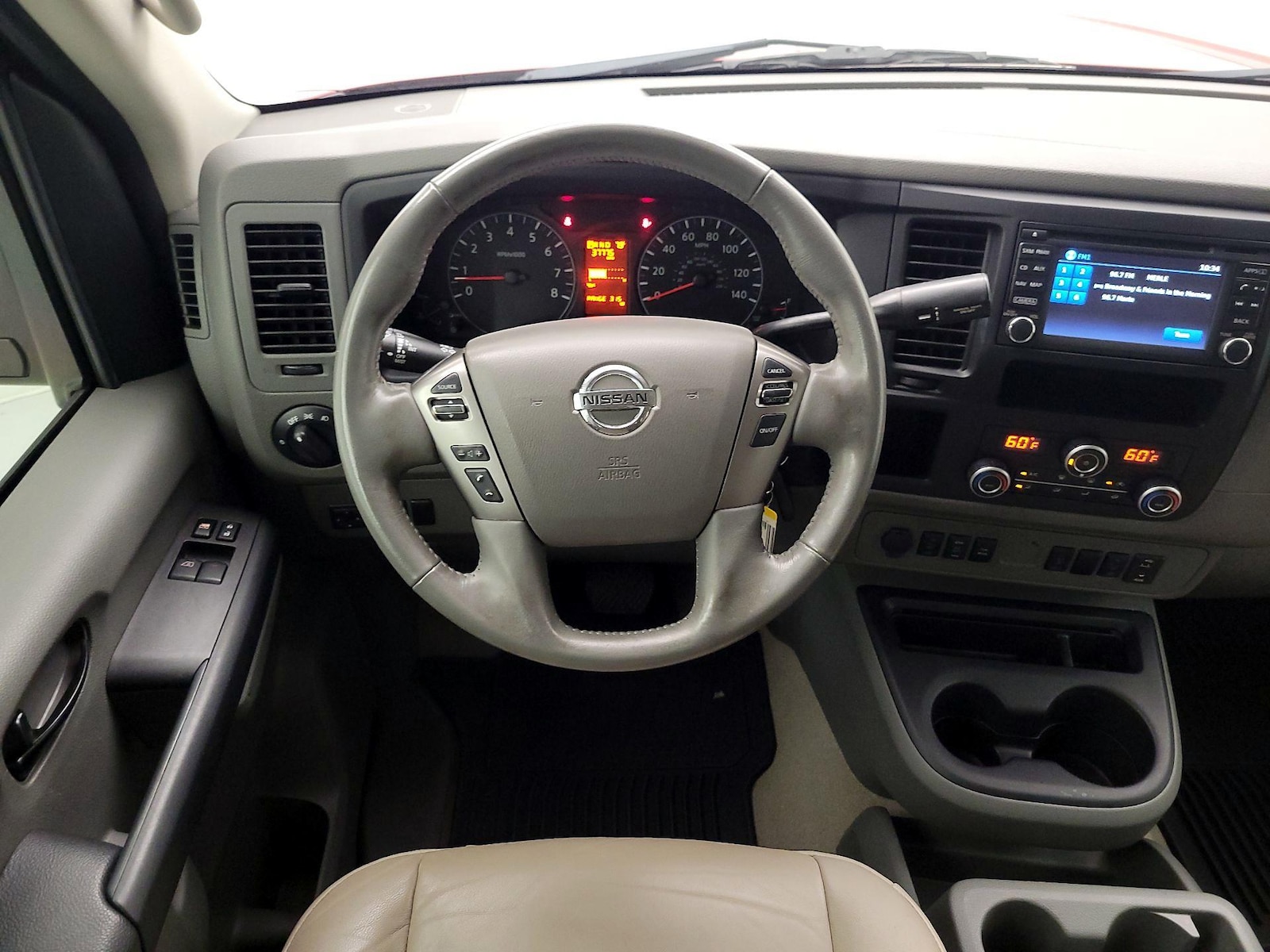 2019 Nissan NV Passenger SL - Photo 11