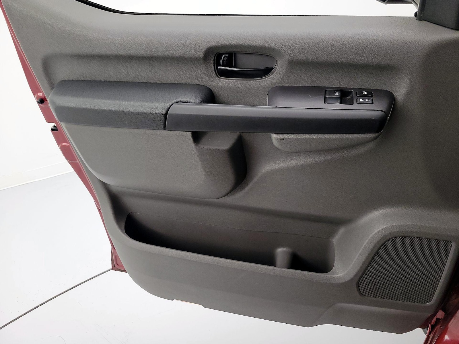 2019 Nissan NV Passenger SL - Photo 13