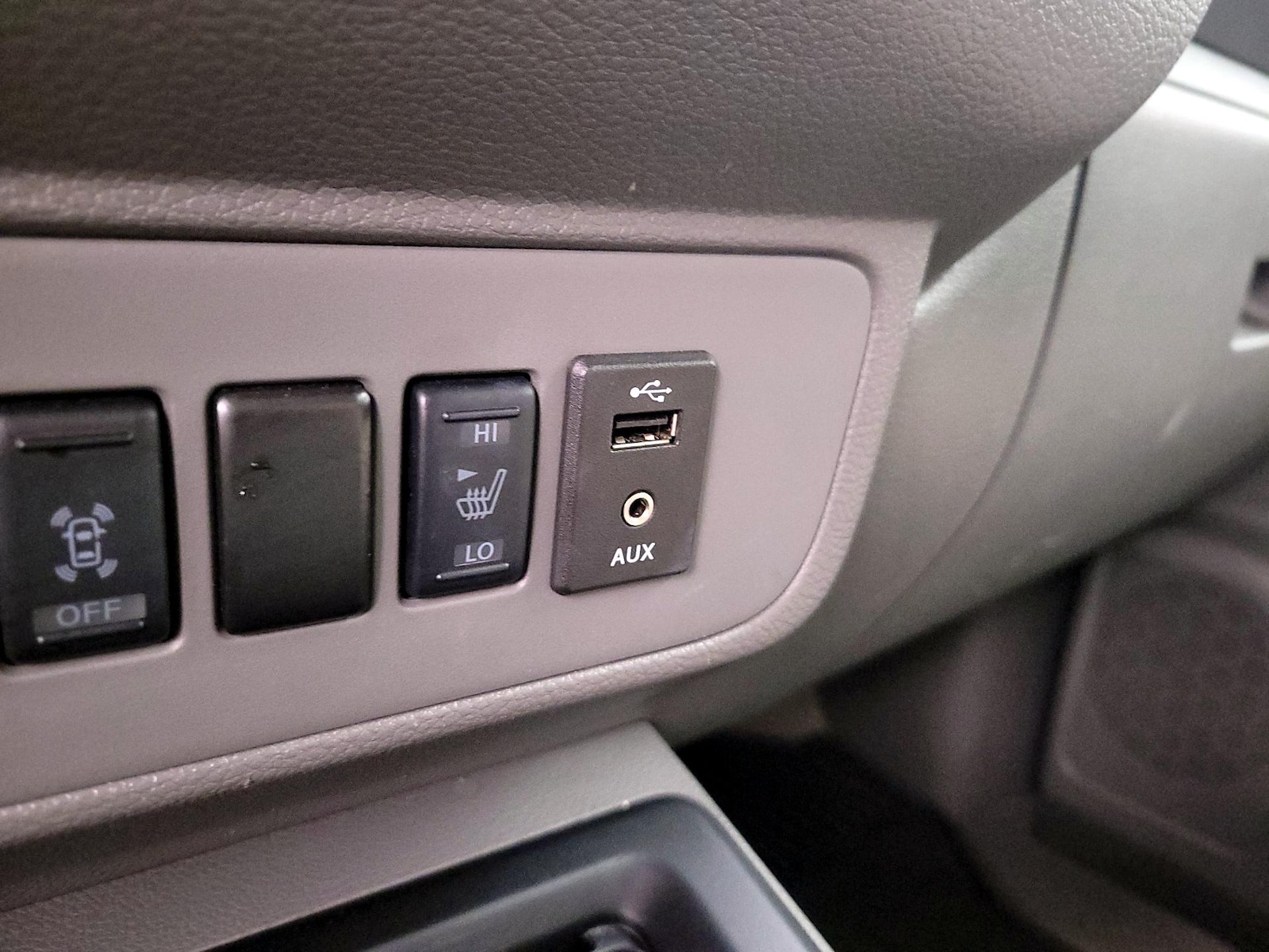 2019 Nissan NV Passenger SL - Photo 20