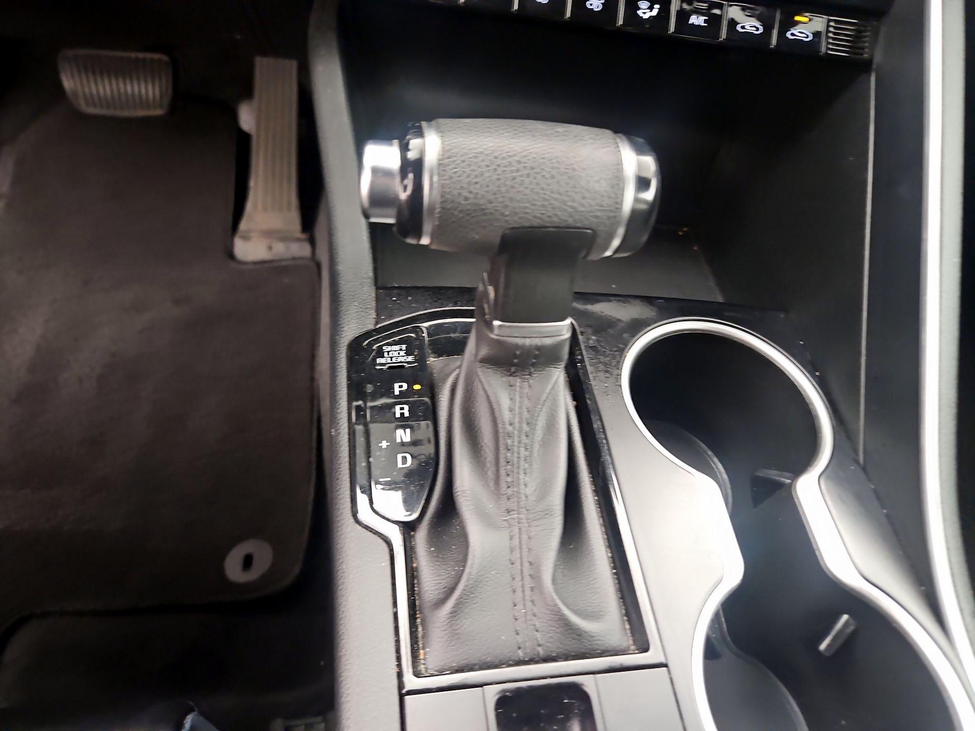 Thumbnail: 2021 Kia K5 - 17