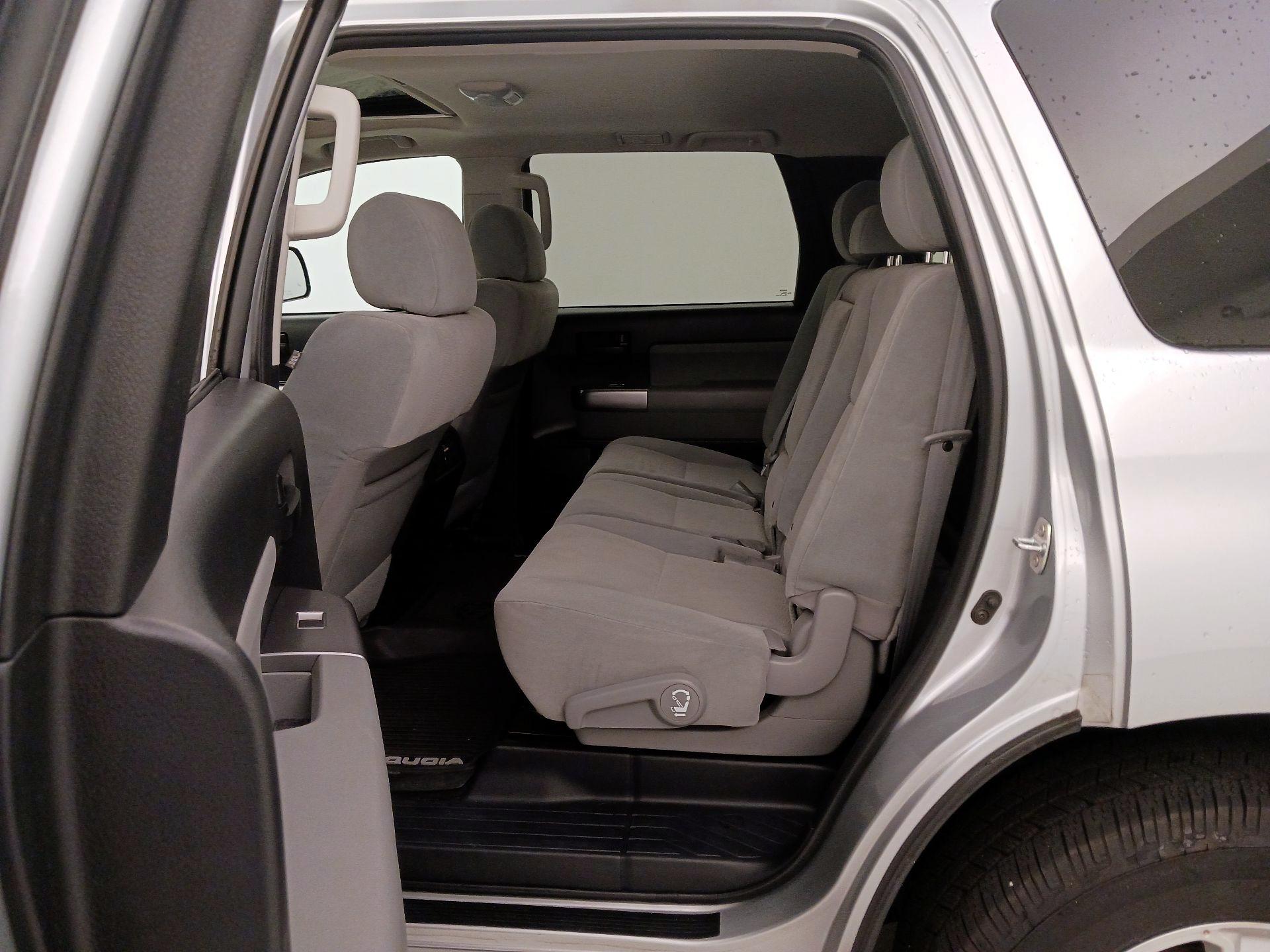 Thumbnail: 2020 Toyota Sequoia - 20