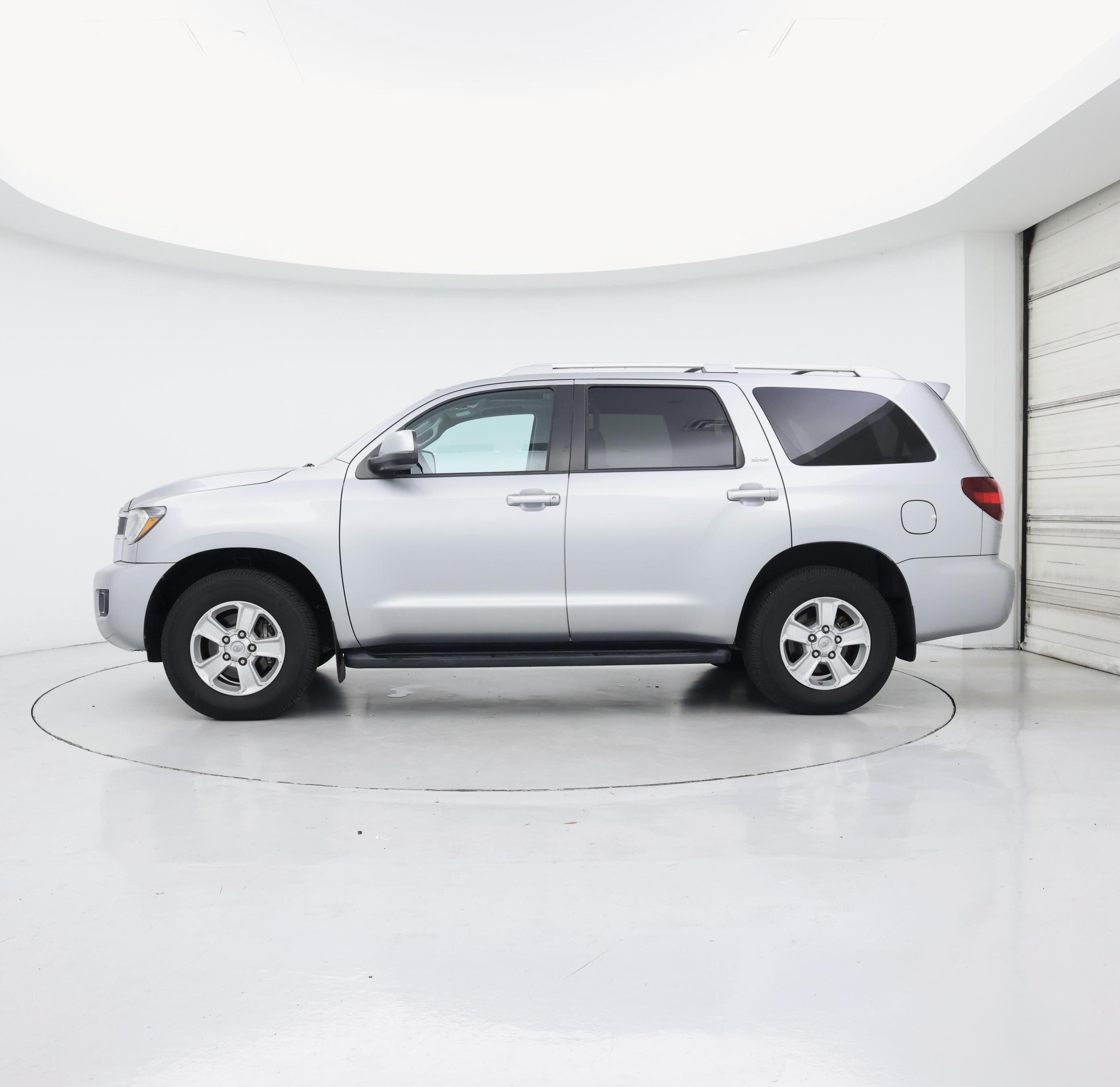 Thumbnail: 2020 Toyota Sequoia - 3