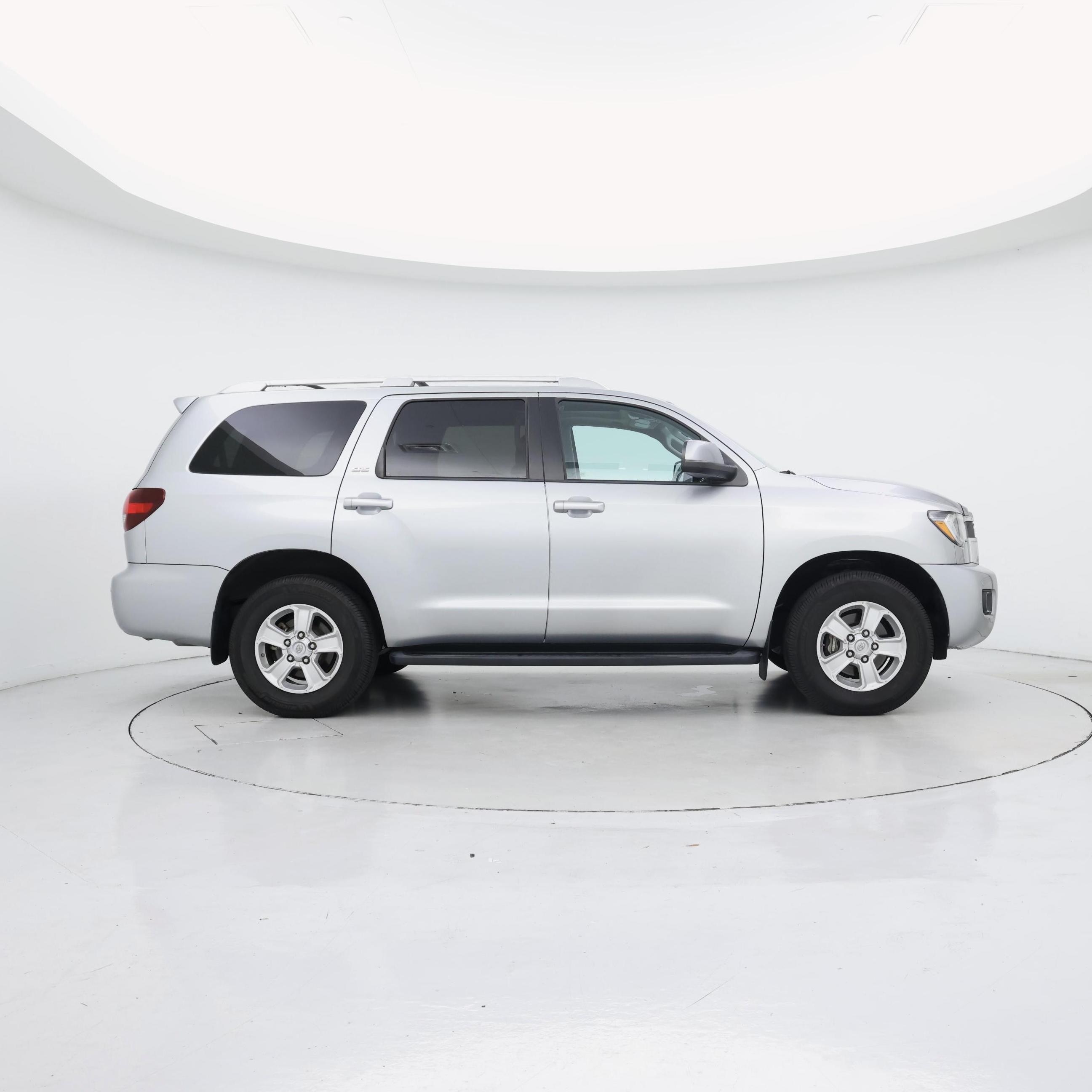 Thumbnail: 2020 Toyota Sequoia - 7