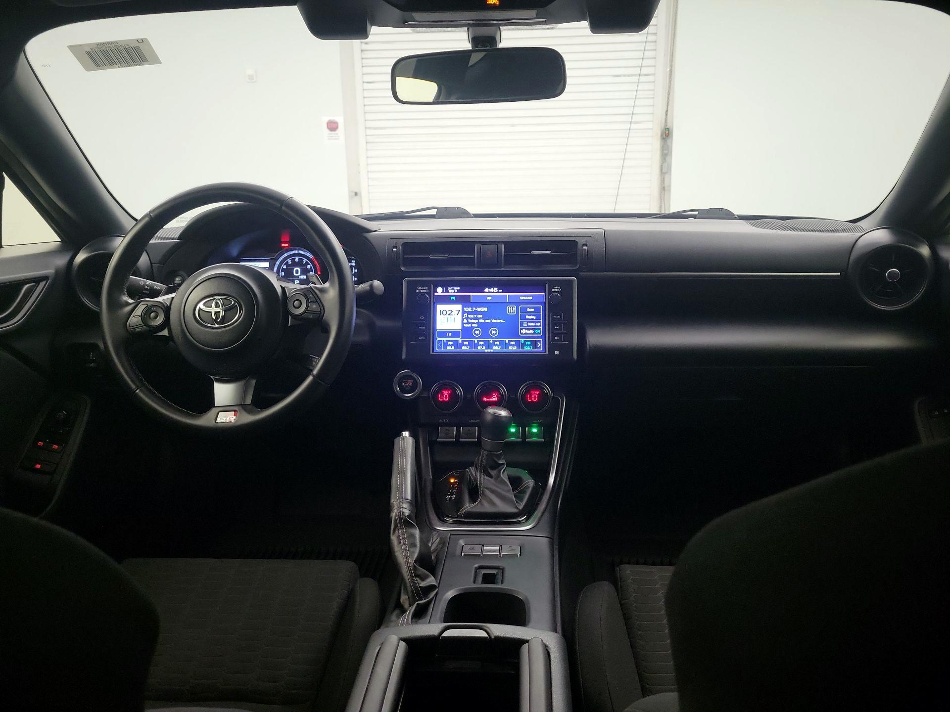 Thumbnail: 2024 Toyota GR86 - 9