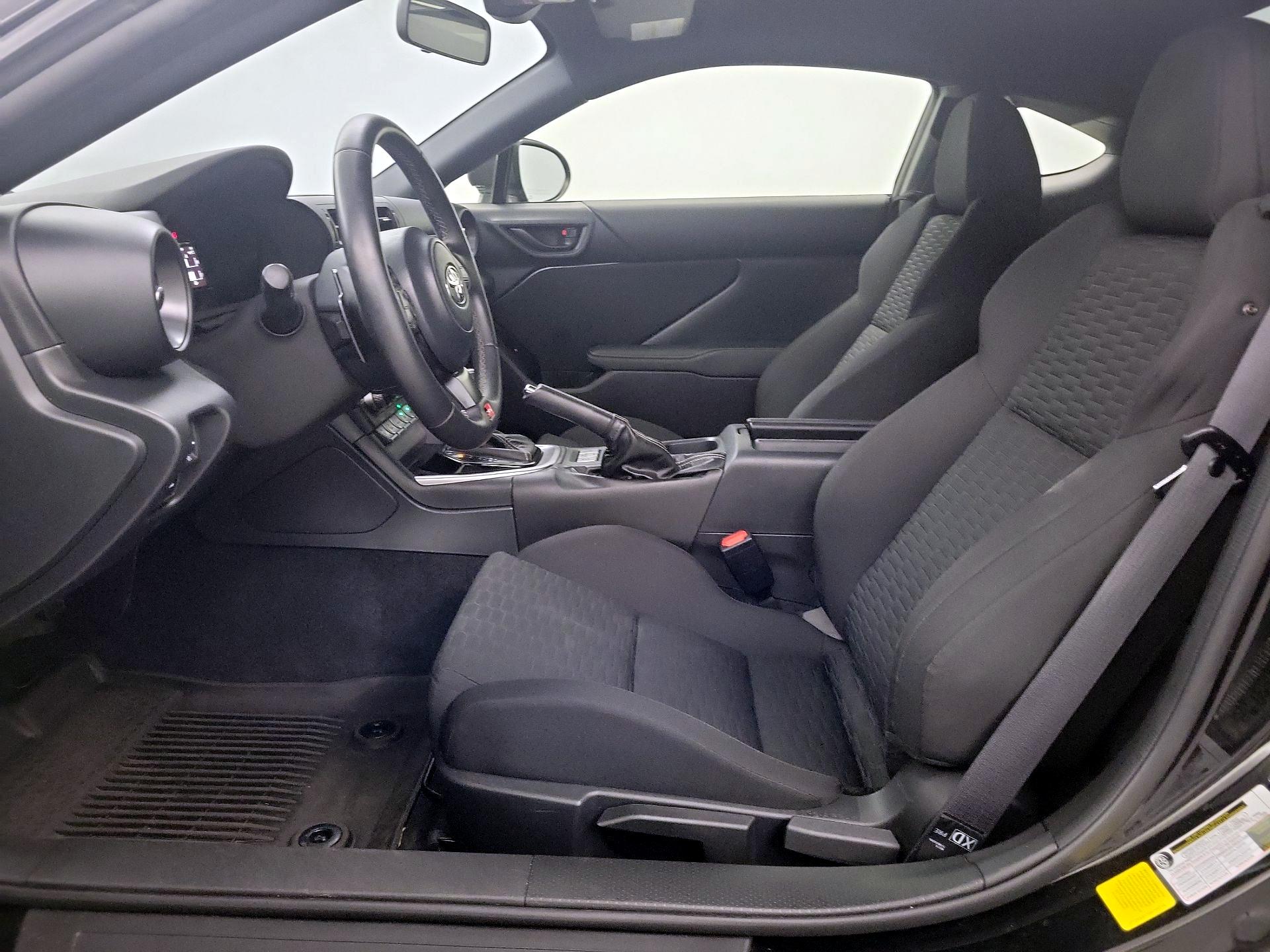 Thumbnail: 2024 Toyota GR86 - 11