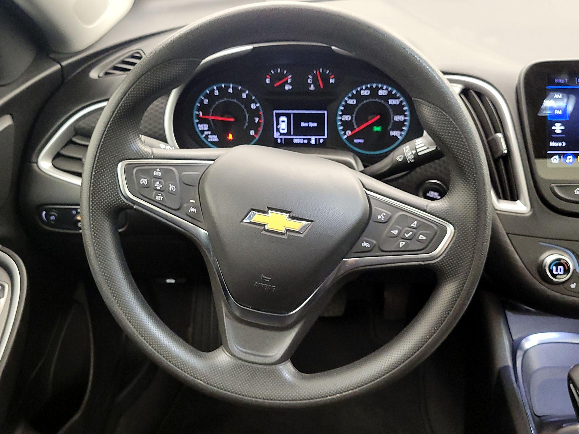 Thumbnail: 2024 Chevrolet Malibu - 10