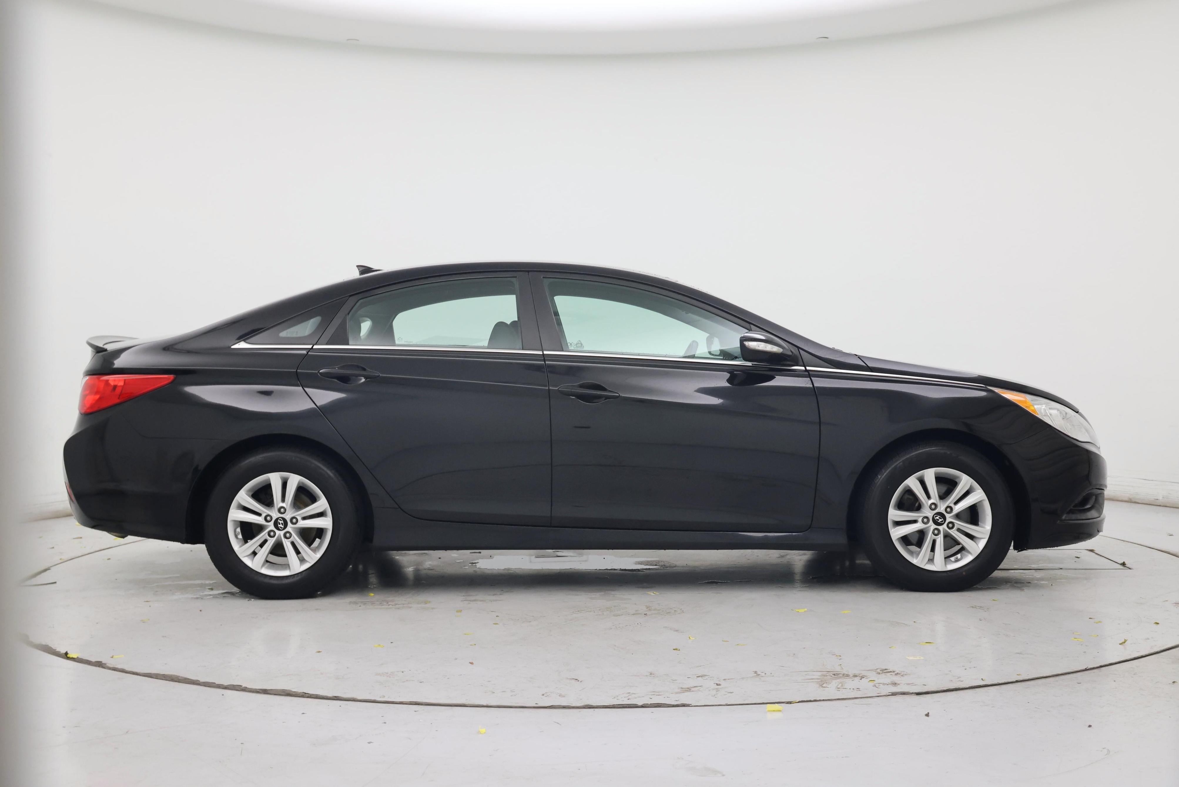 Thumbnail: 2014 Hyundai Sonata - 7