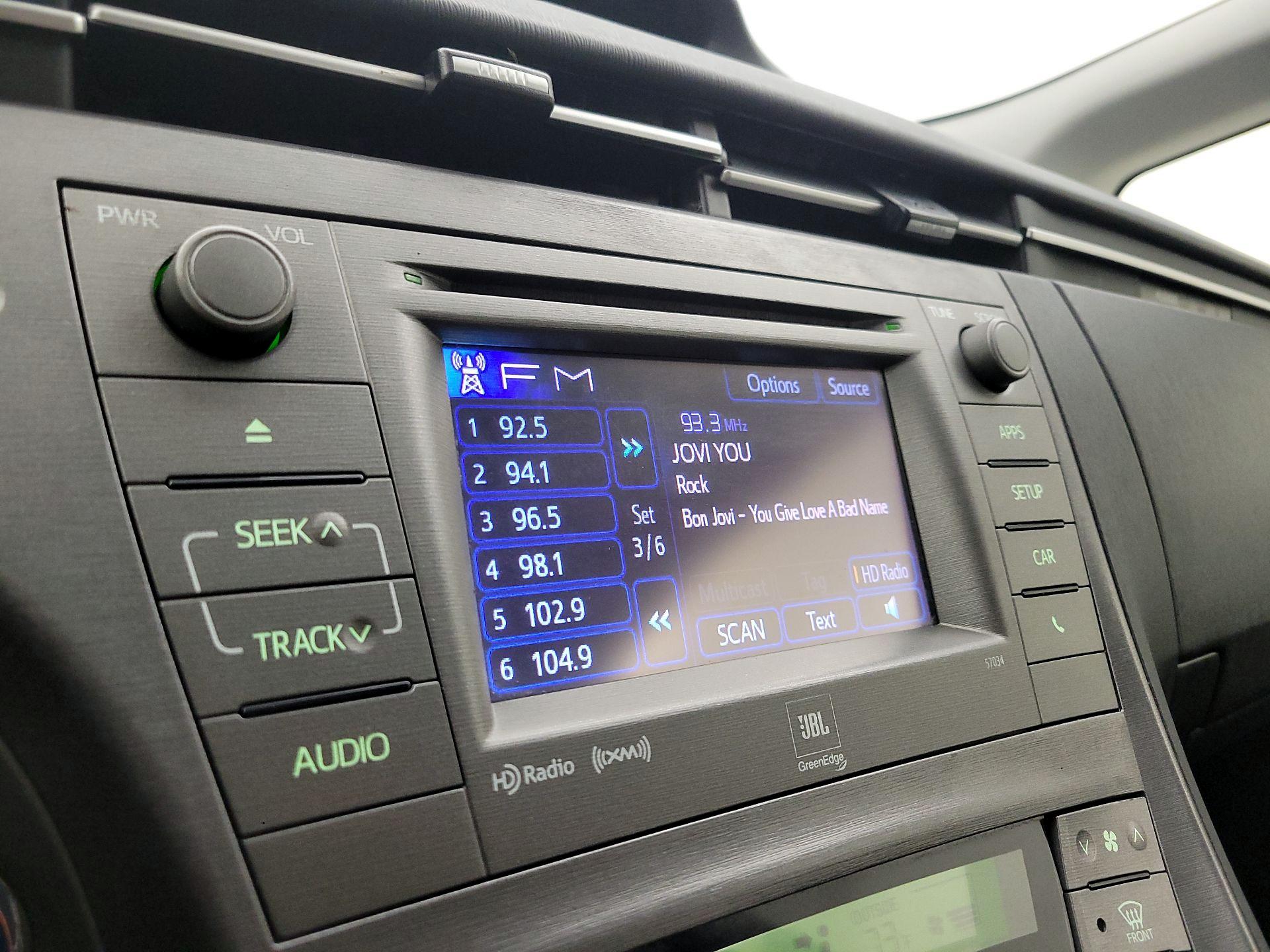 Thumbnail: 2014 Toyota Prius - 15