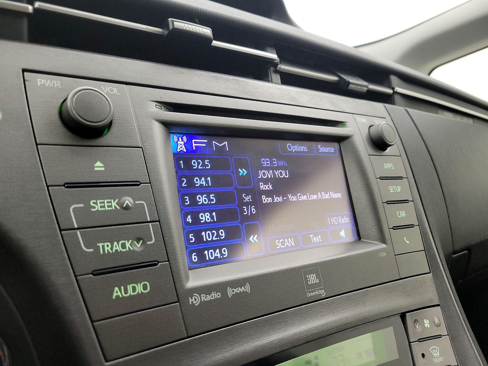 2014 Toyota Prius Four - Photo 16