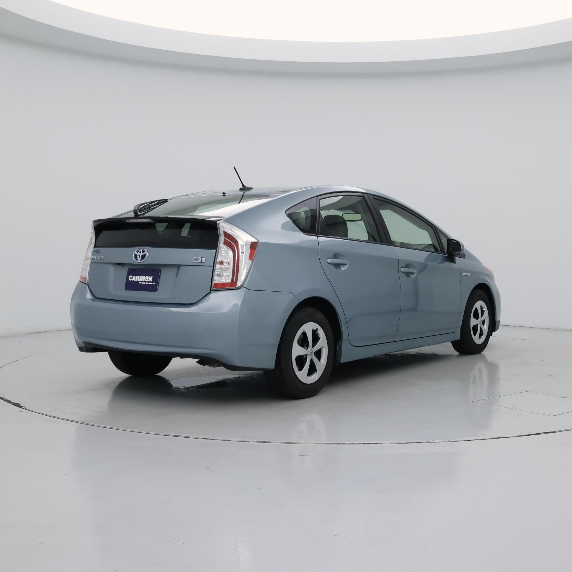 Thumbnail: 2014 Toyota Prius - 8
