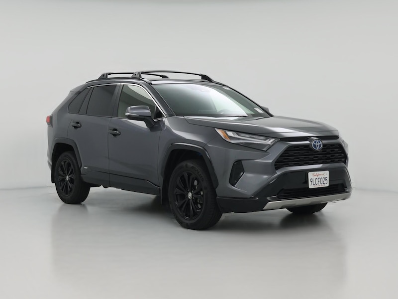2024 Toyota RAV4 SE