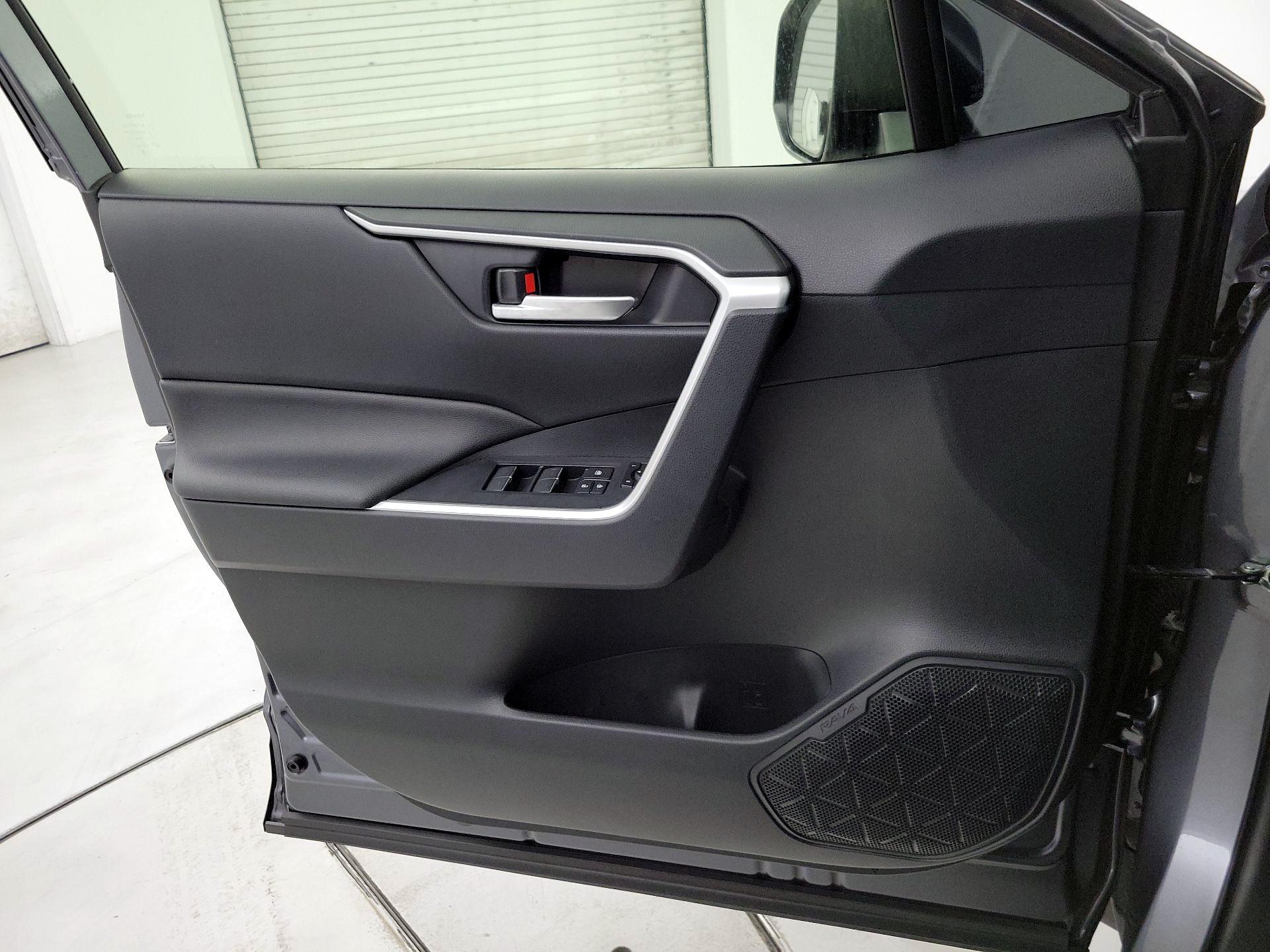 Thumbnail: 2024 Toyota RAV4 - 12