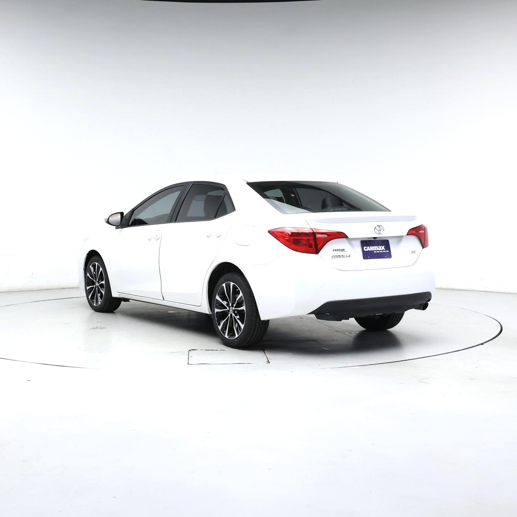 Thumbnail: 2018 Toyota Corolla - 2