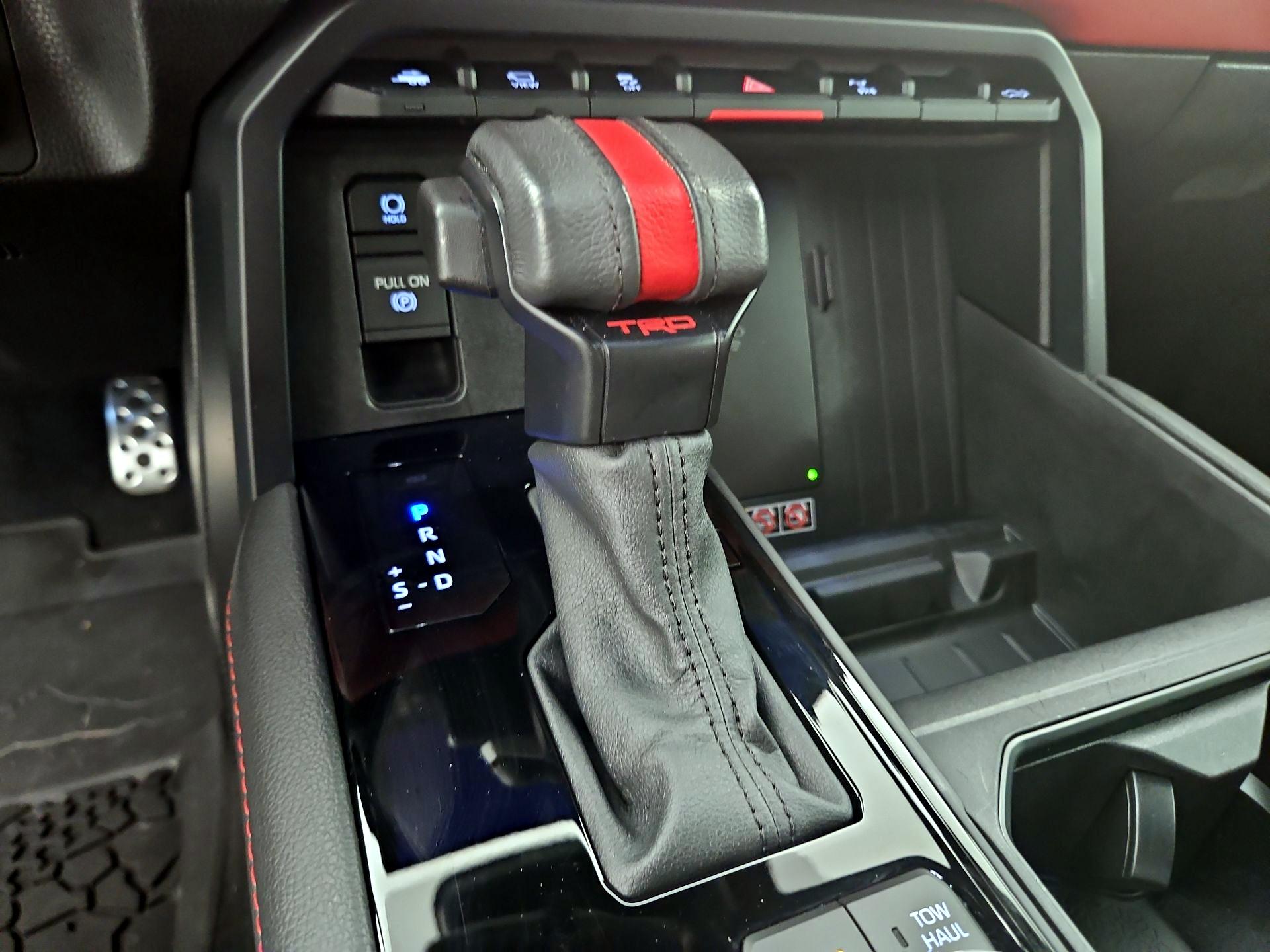 Thumbnail: 2025 Toyota Tundra - 17