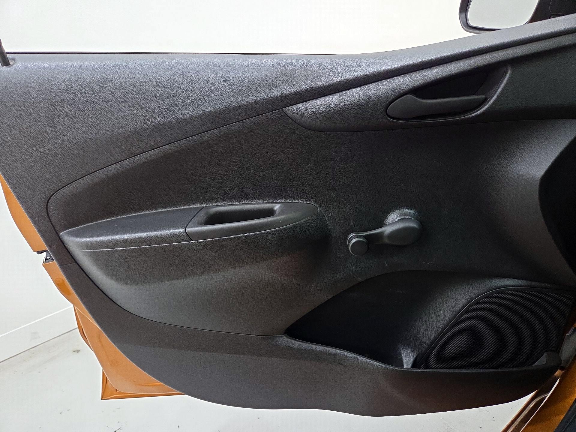 Thumbnail: 2020 Chevrolet Spark - 12