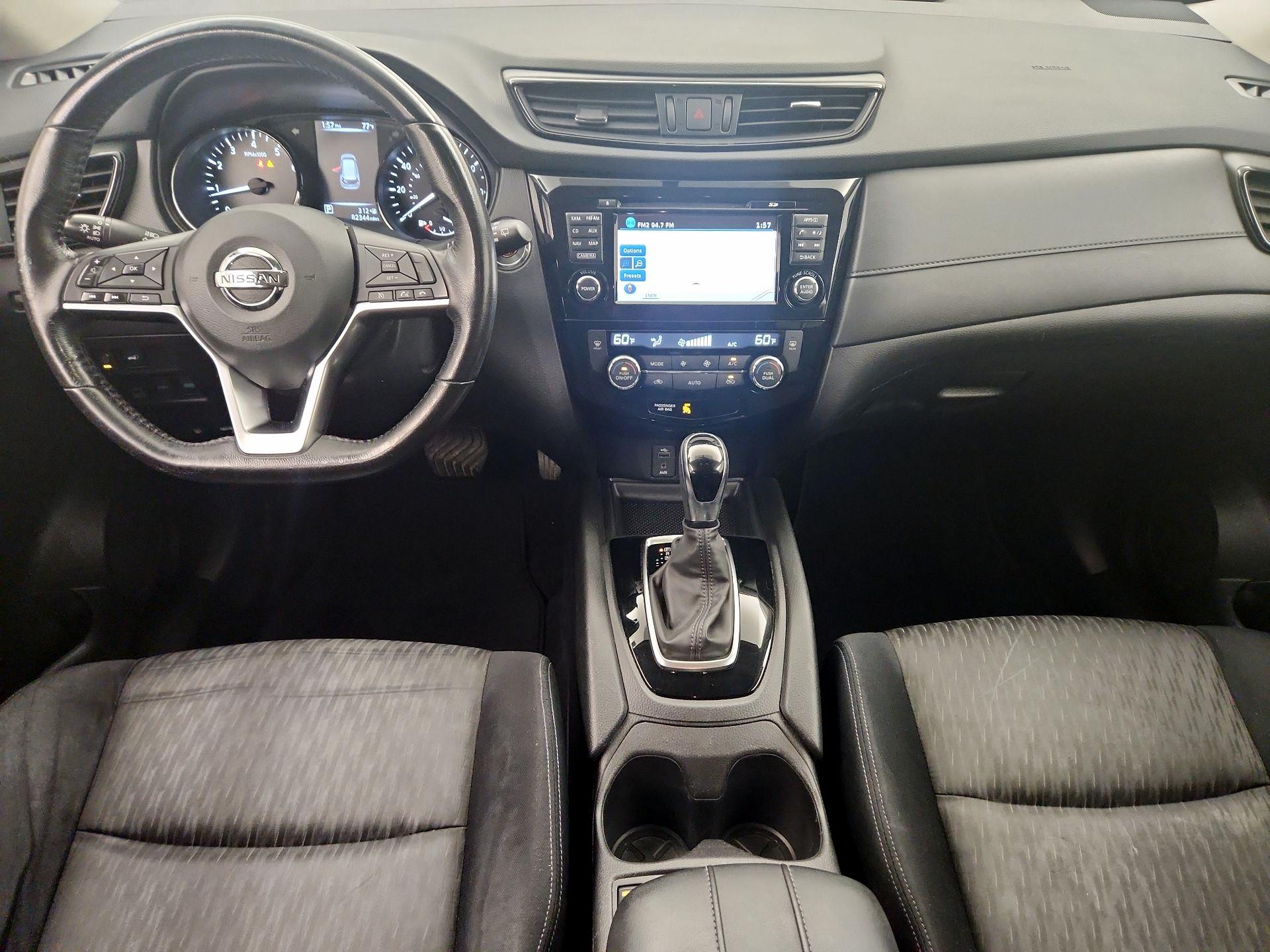 Thumbnail: 2017 Nissan Rogue - 9
