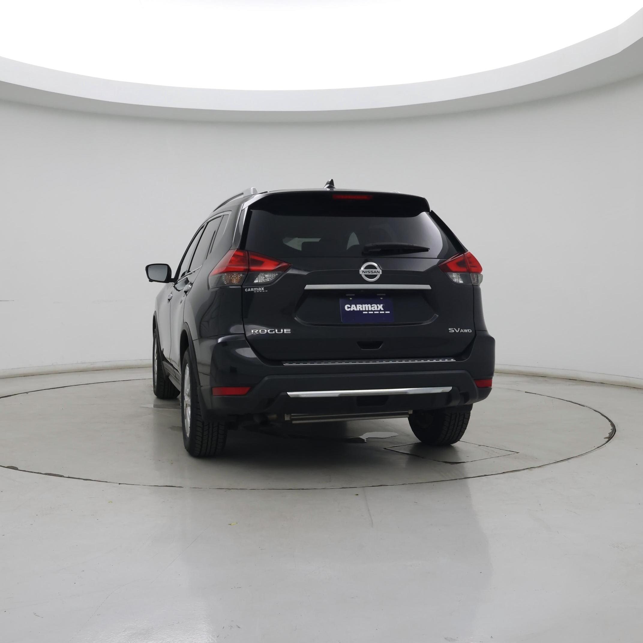 Thumbnail: 2017 Nissan Rogue - 2