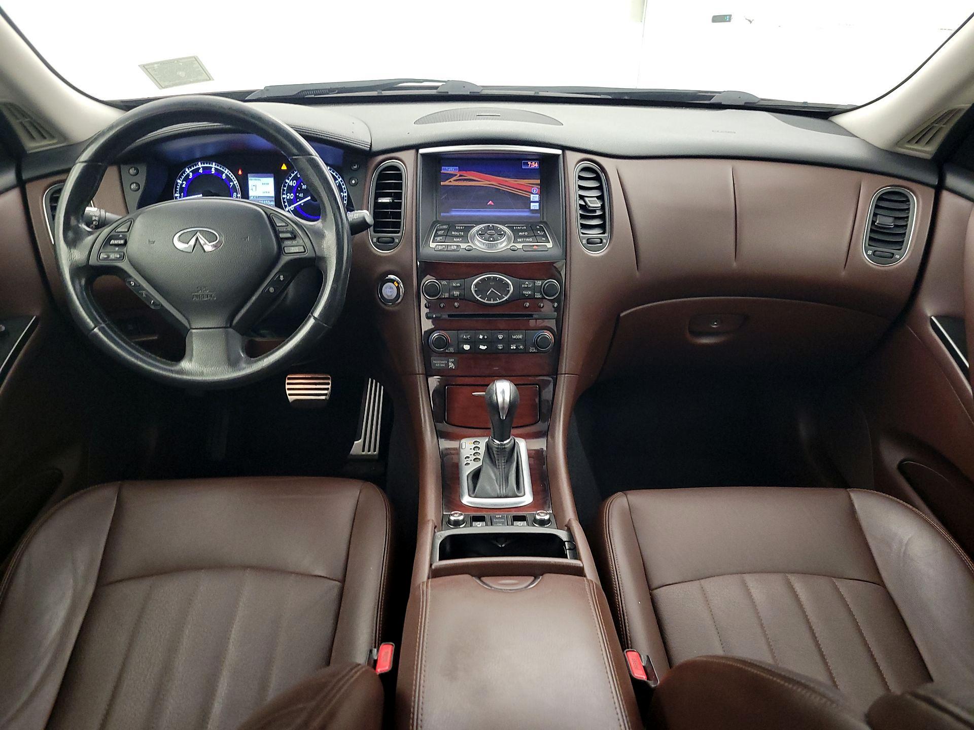 Thumbnail: 2016 INFINITI QX50 - 8
